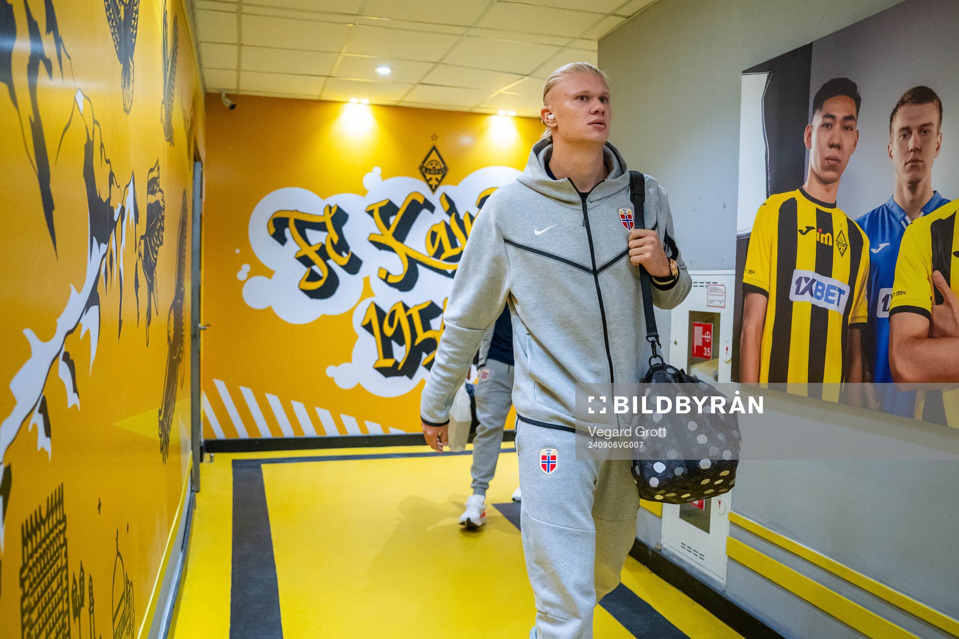 Erling Braut Haaland of Norway arrives