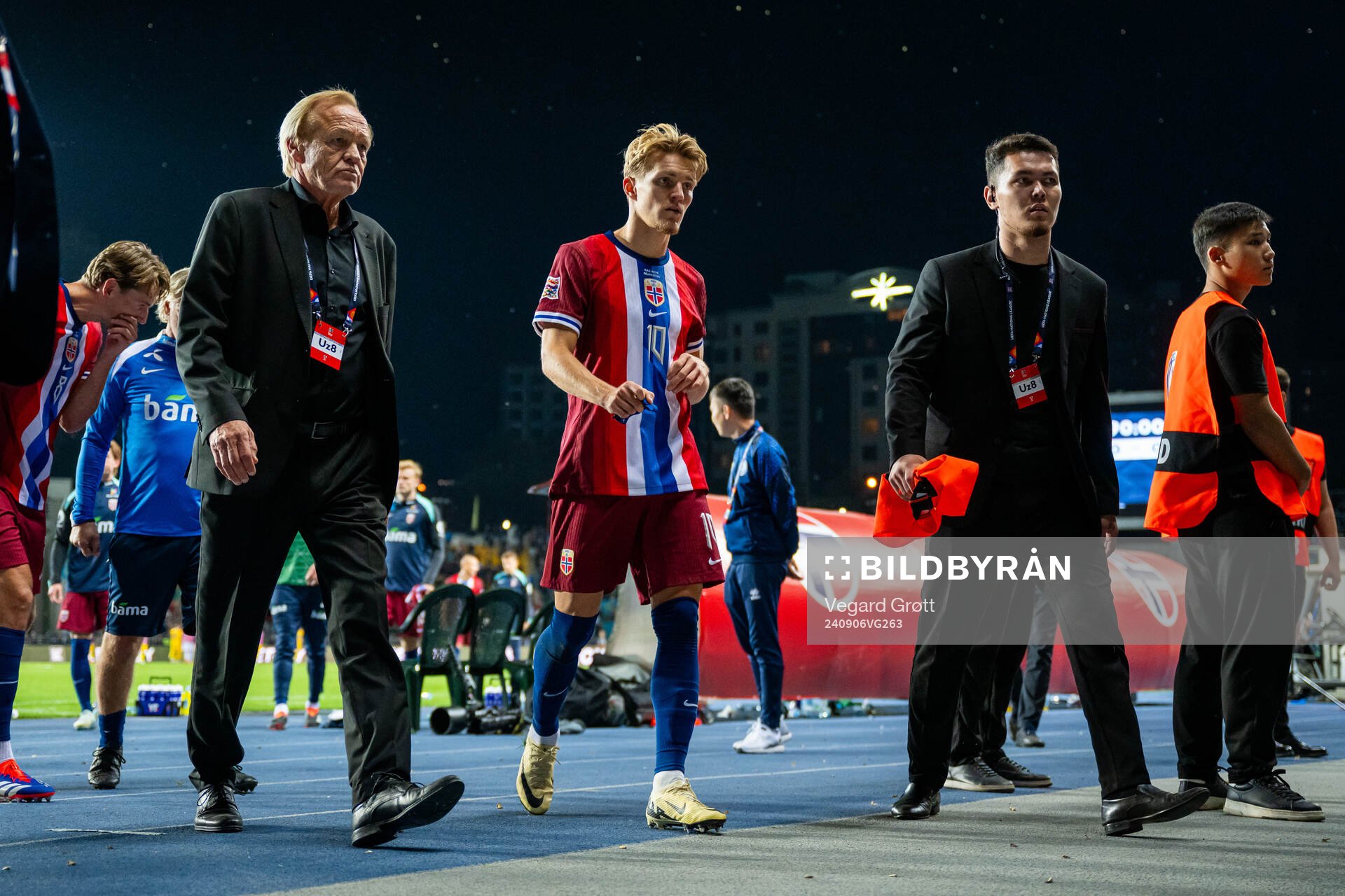 Geir Ellefsen, head of security, and Martin Ødegaard of