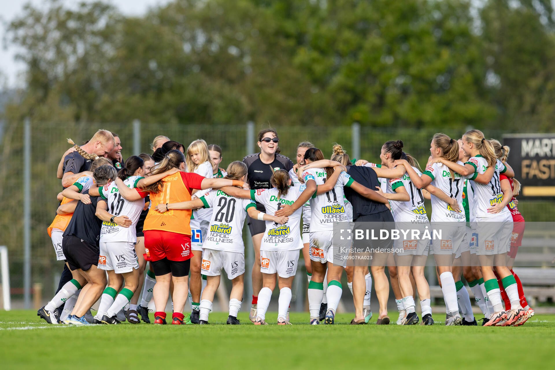 Varbergs spelare jublar