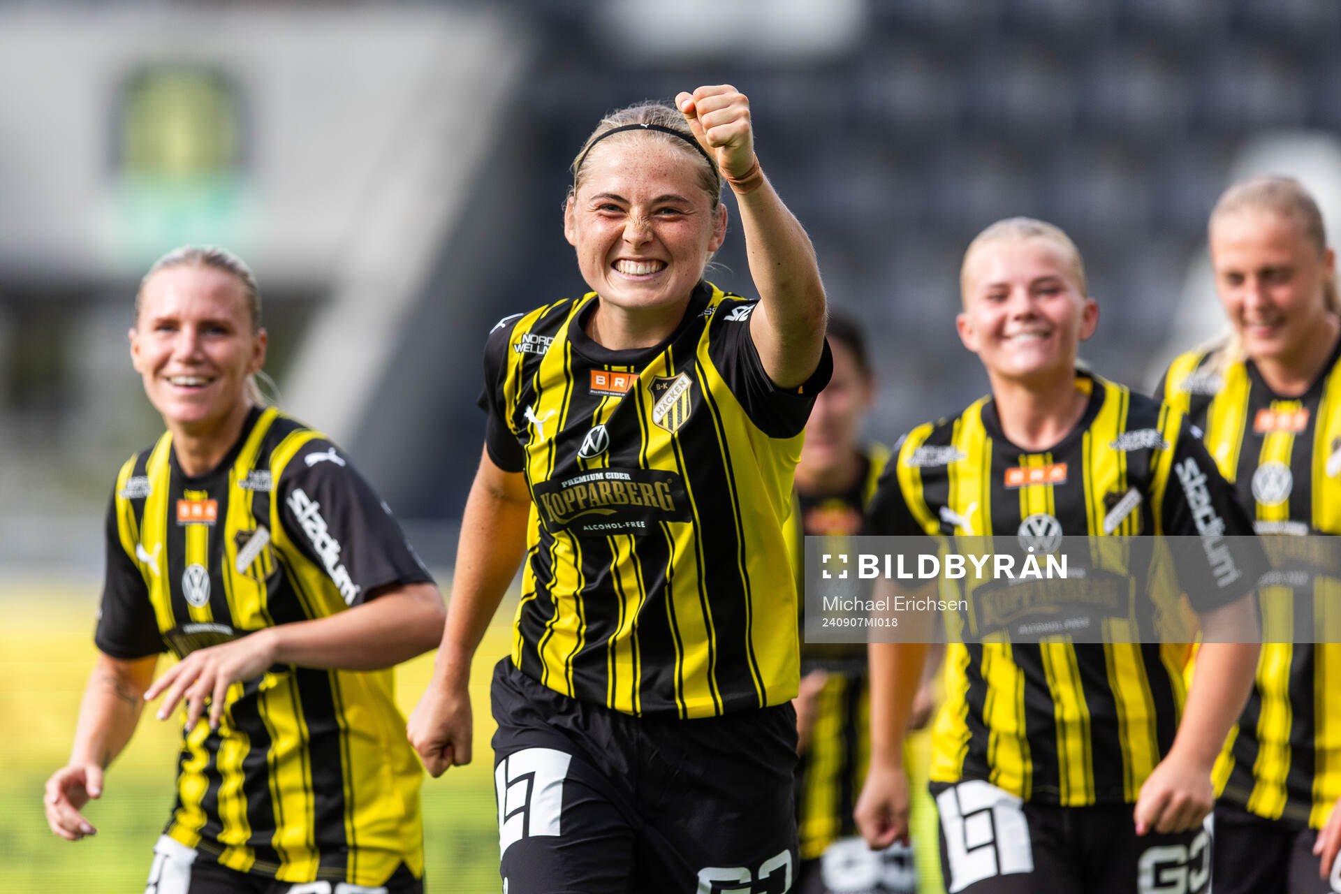Häckens Paulina Nyström jublar