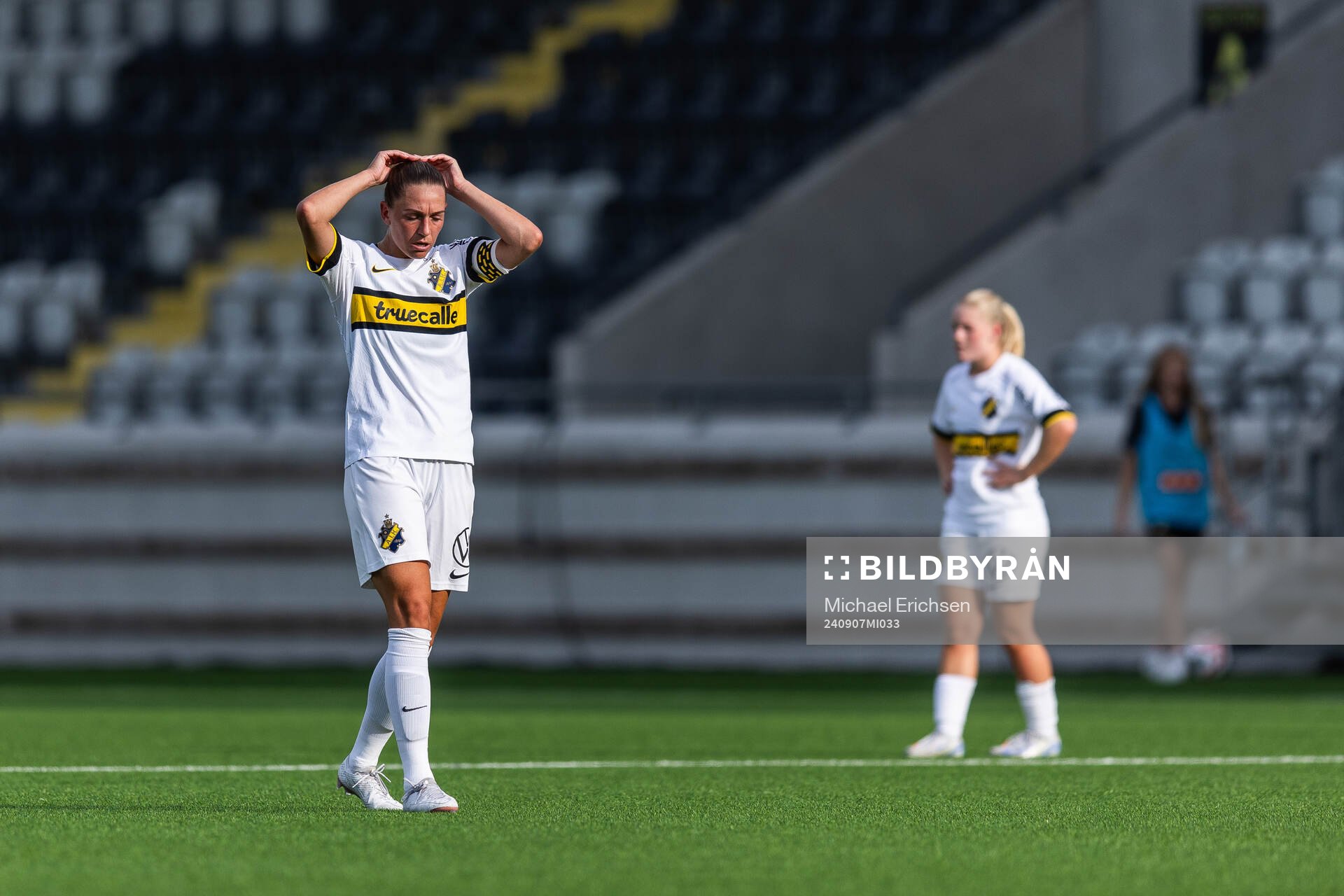 AIKs Jennie Nordin deppar