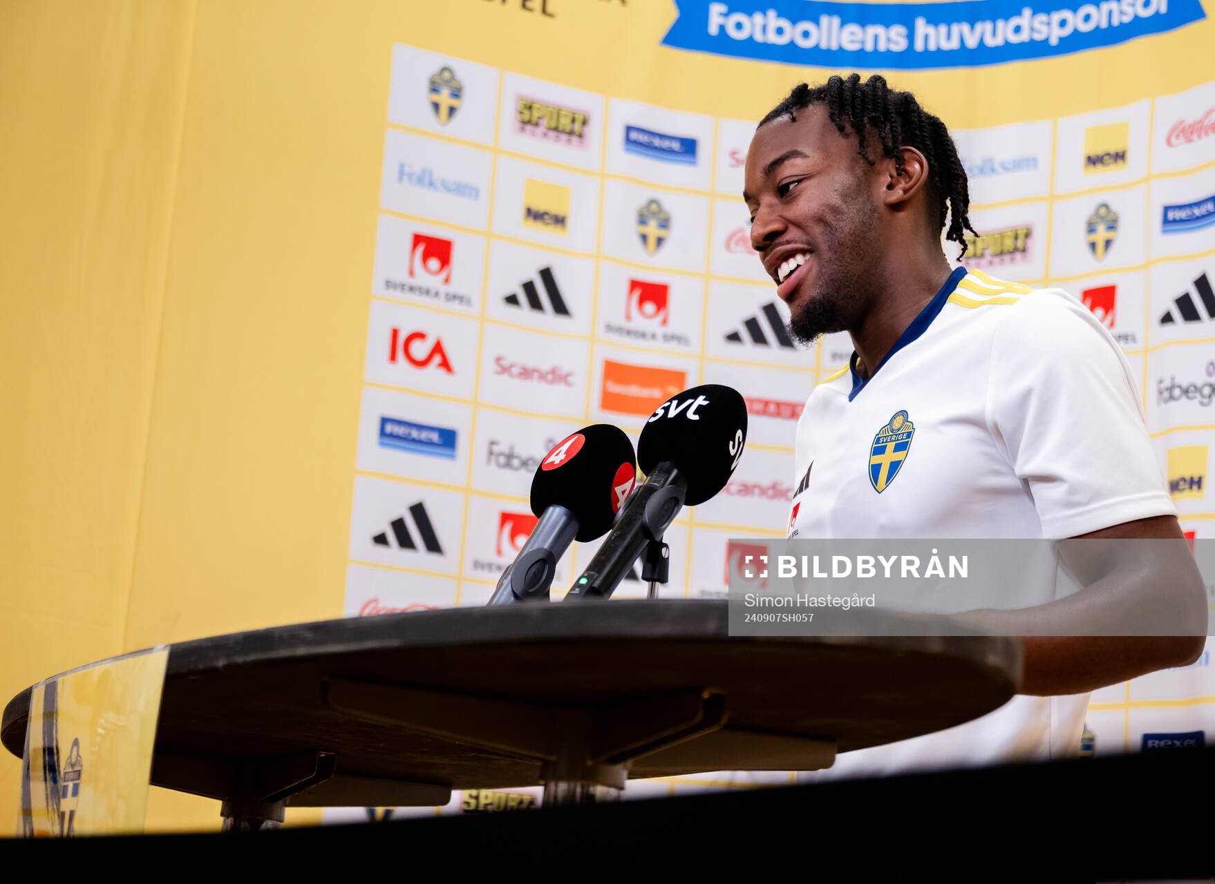 Anthony Elanga of the Swedish men's football national team
