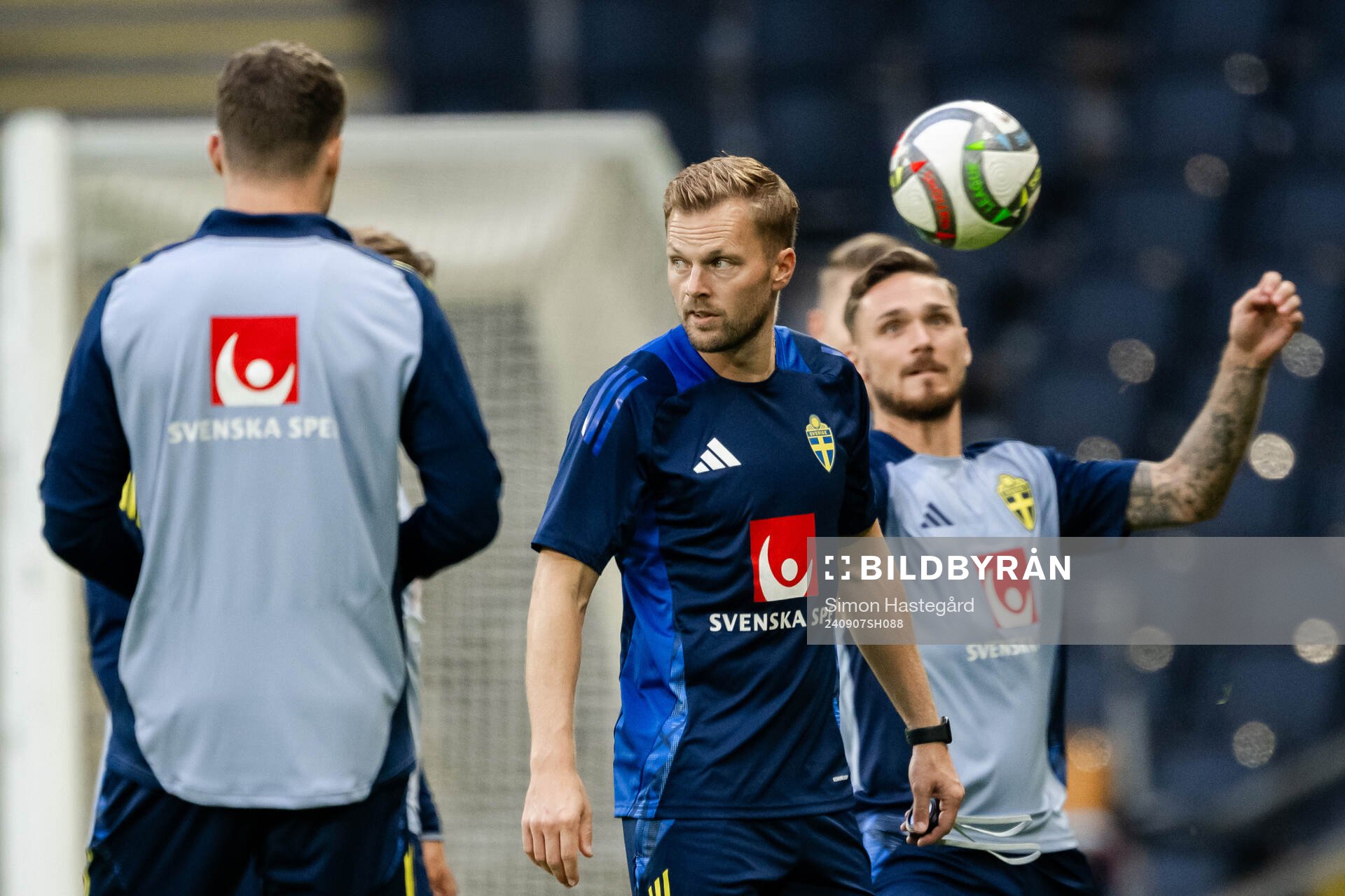 Assistant coach Sebastian Larsson of the Swedish men's