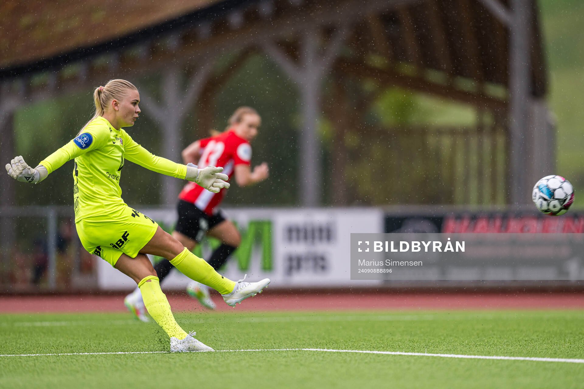 Hanne Larsen of Arna-Bjørnar