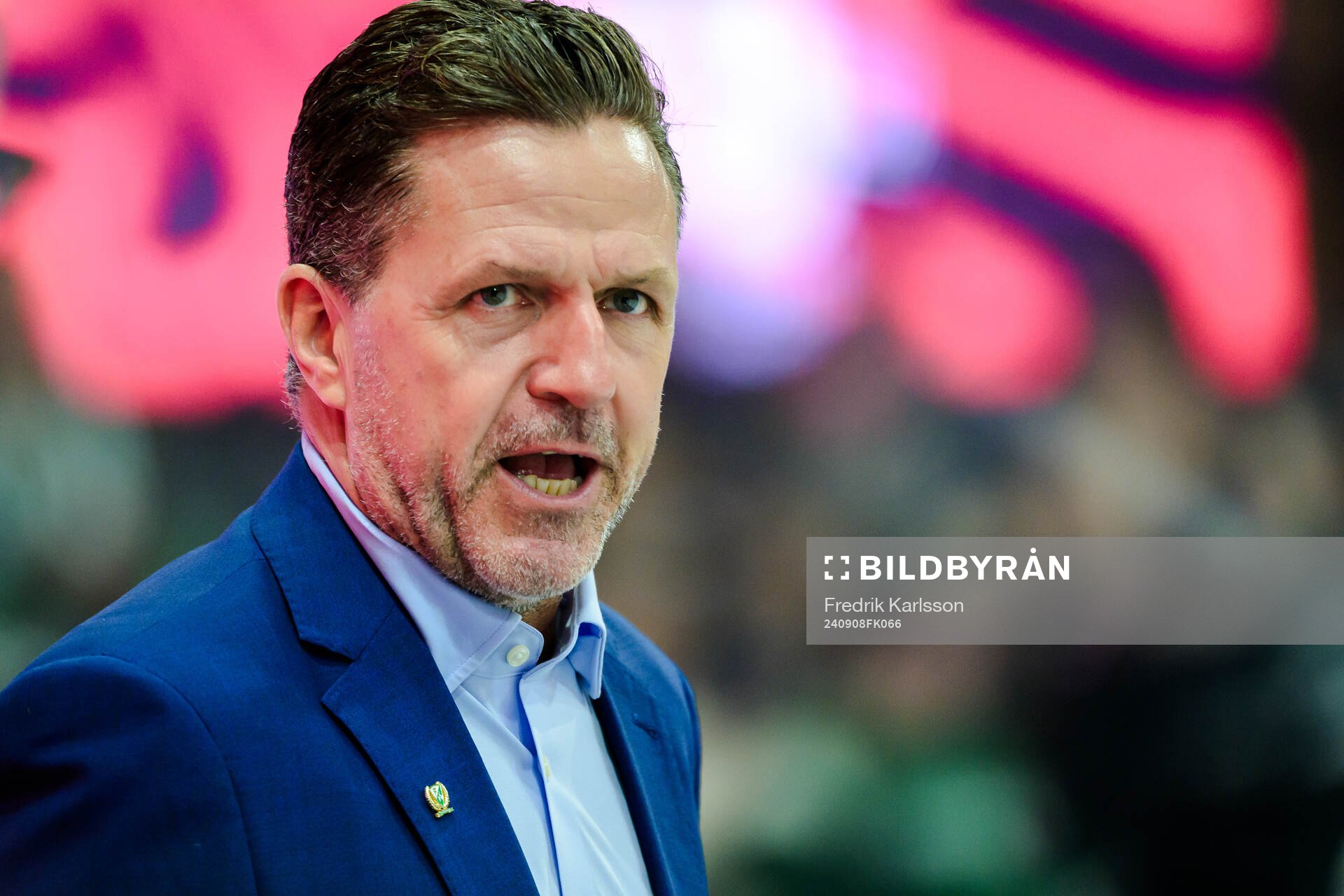assistant coach Thomas Rhodin of Färjestad