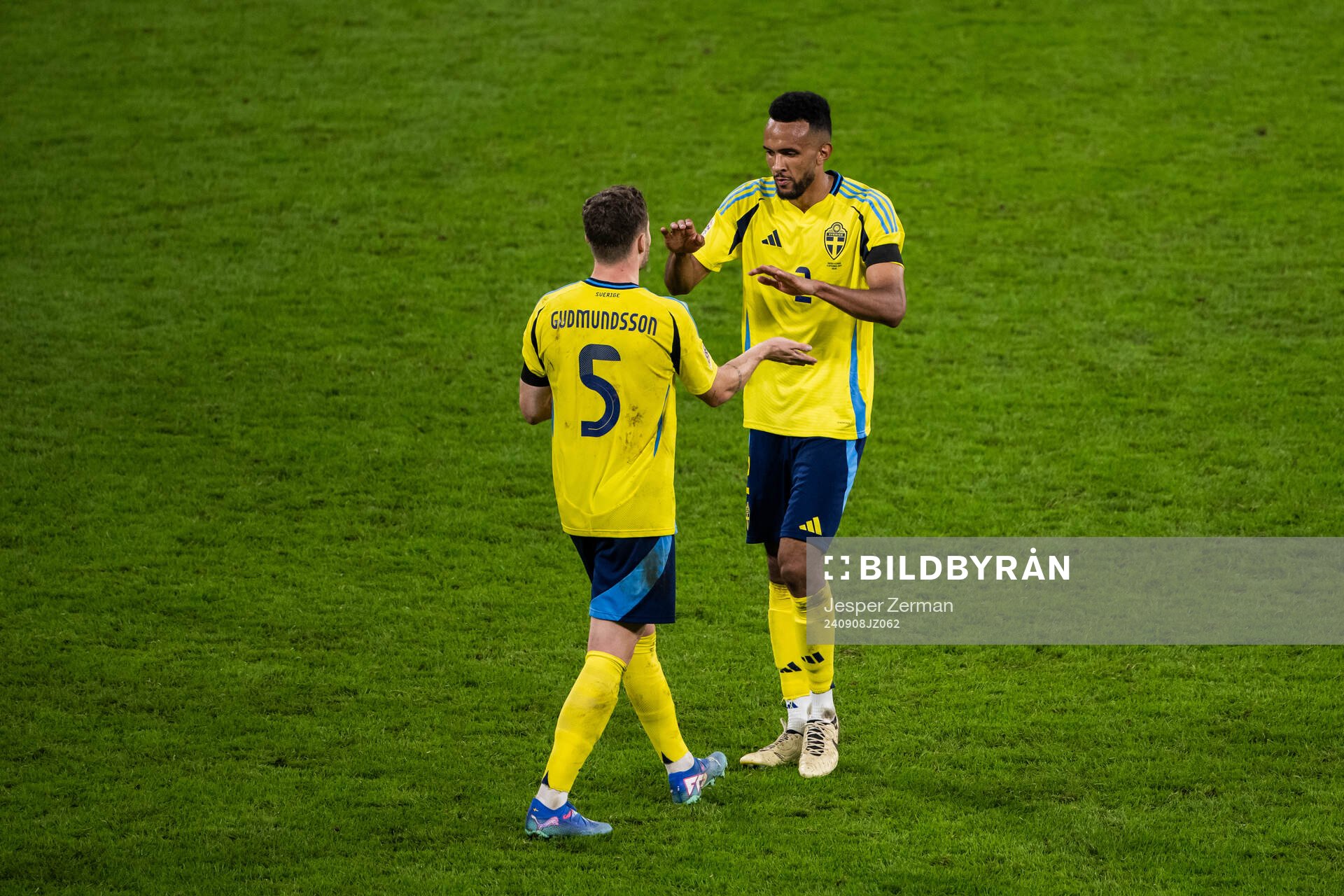 Gabriel Gudmundsson and Alex Douglas of Sweden celebrate after the Nations League football match between Sweden and Estonia on September 8, 2024 in Stockholm.