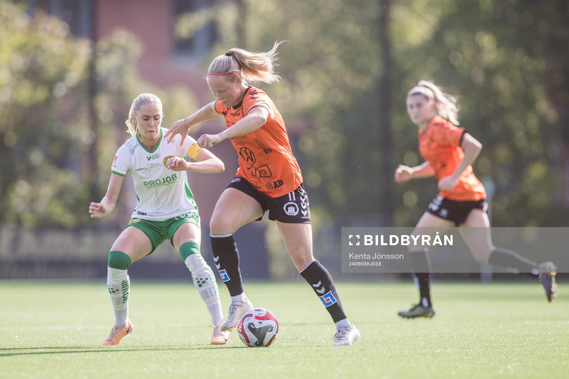 Hammarbys Alice Carlsson och Kristianstads Hlin Eiriksdottir