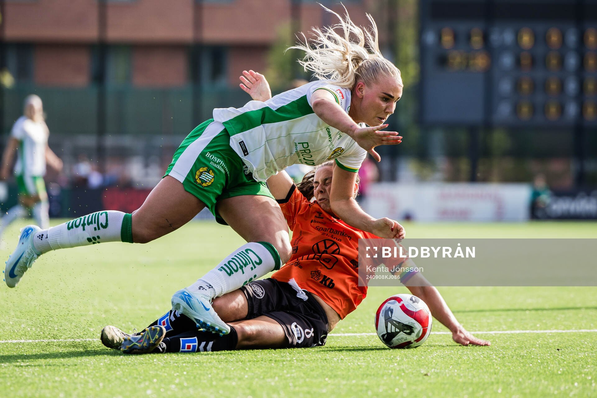 Hammarbys Cathinka Tandberg och Kristianstads Alice Nilsson
