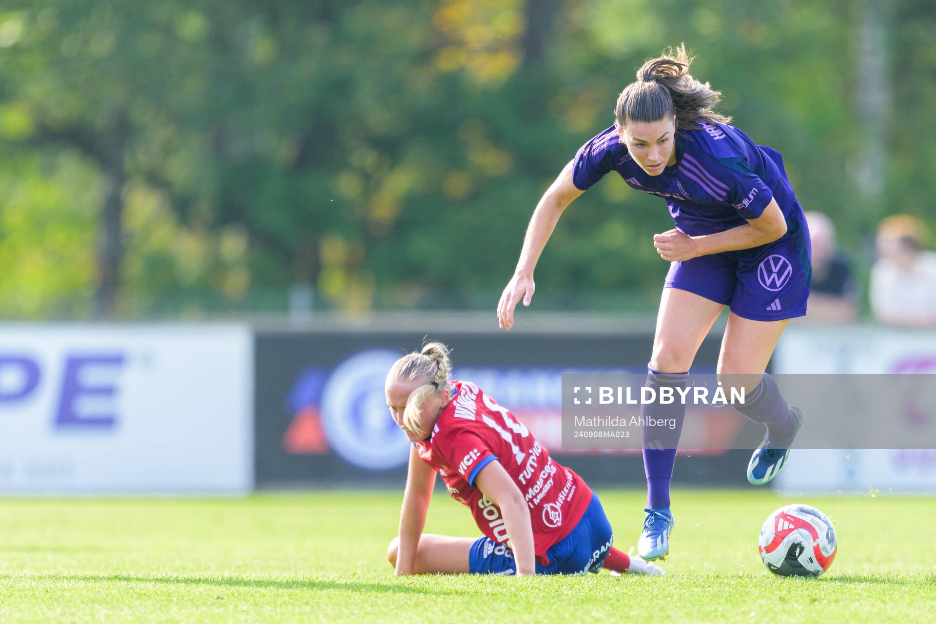 Vittsjös Olivia Wänglund och Djurgårdens Pauline