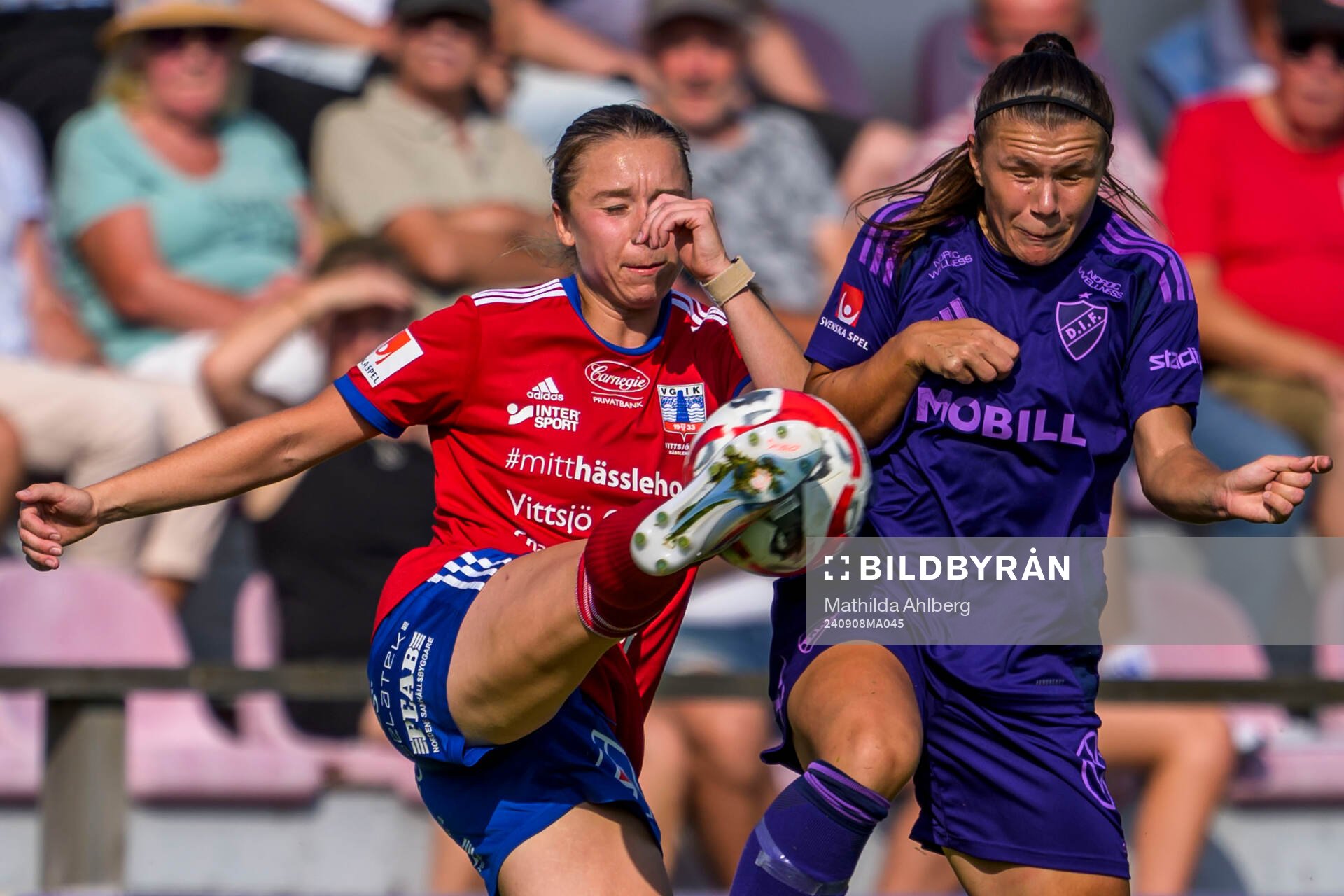 Vittsjös Tanya Boychuk och Djurgårdens Alexsandra Lobanova