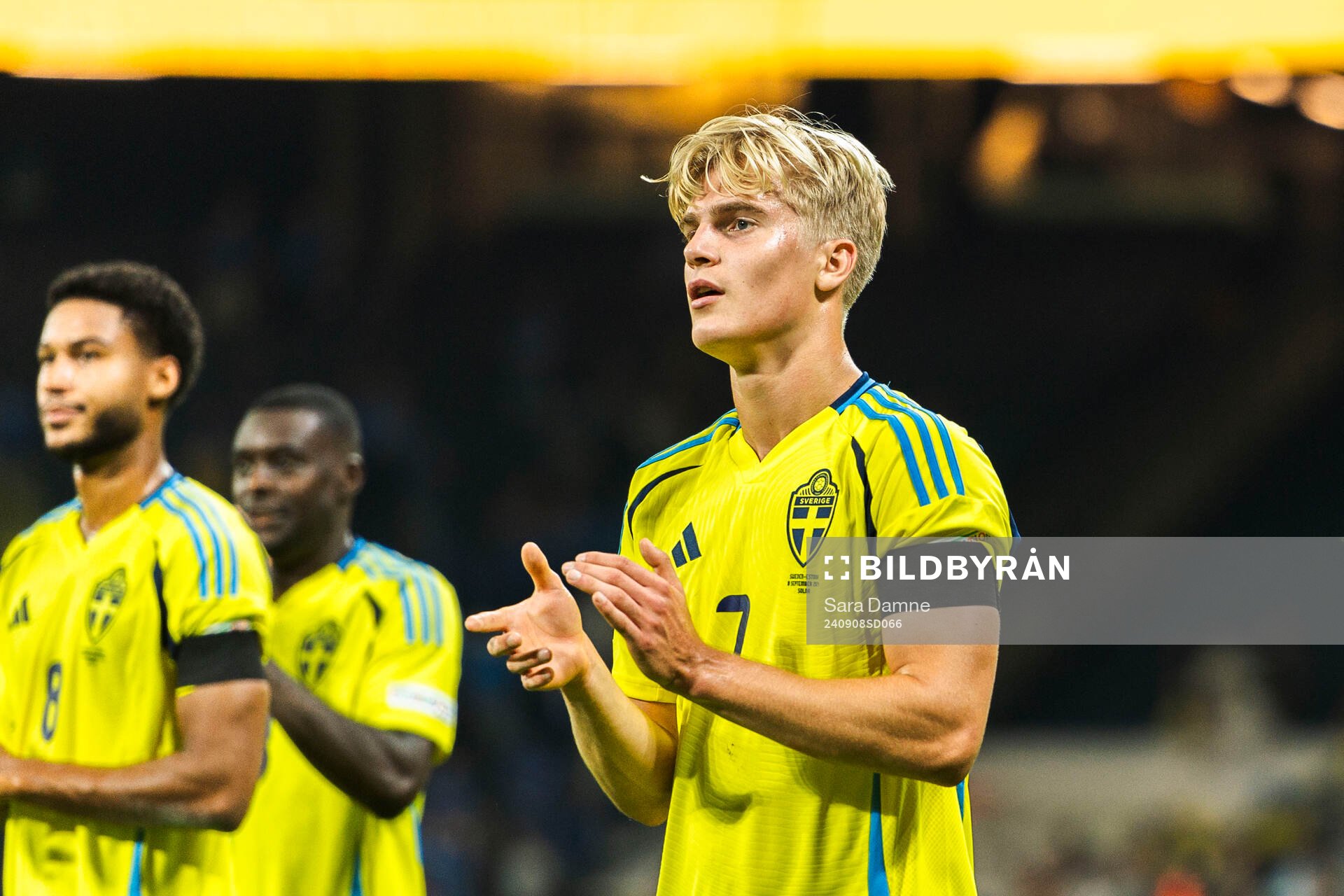 Lucas Bergvall of Sweden celebrates