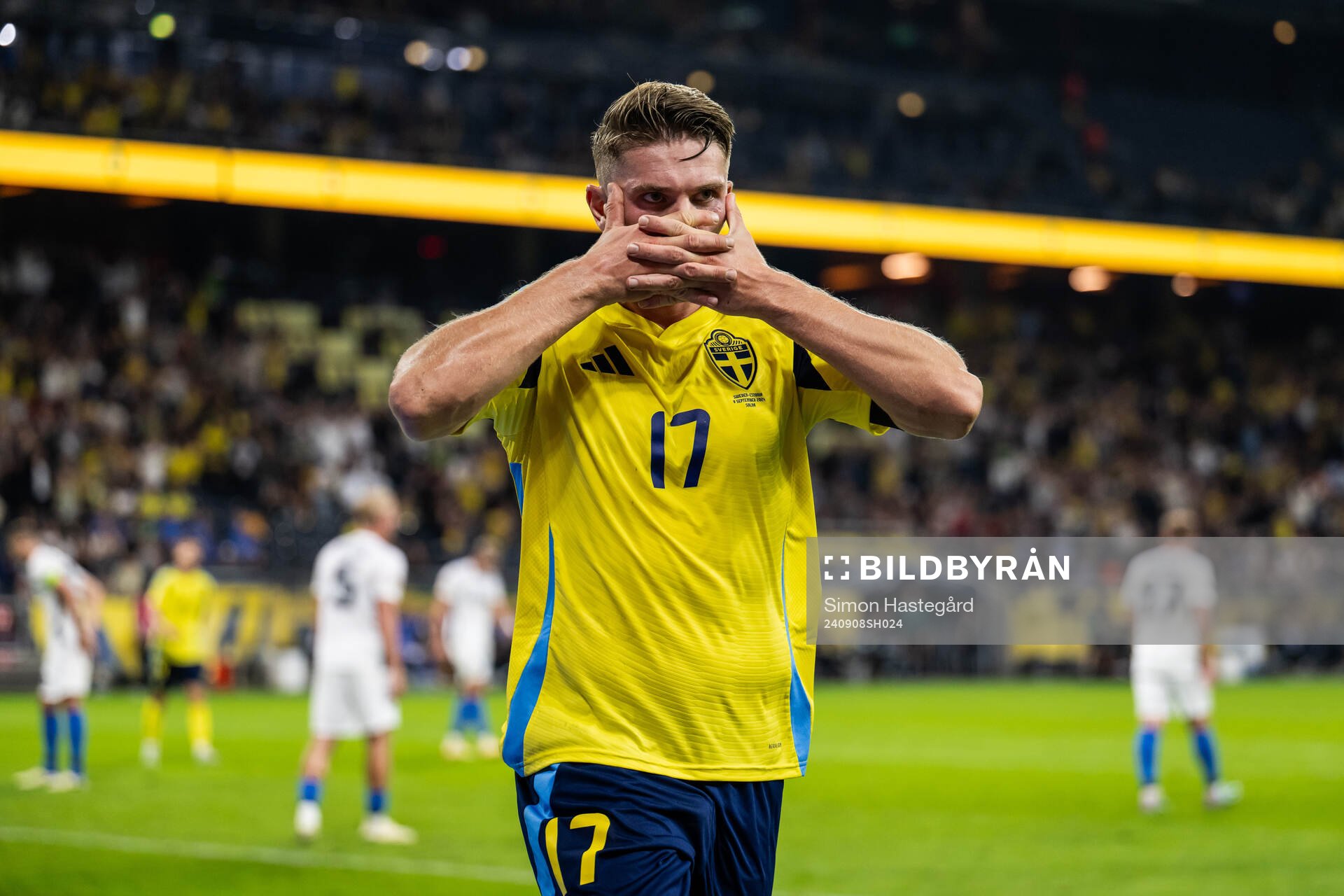 Viktor Gyökeres of Sweden celebrates