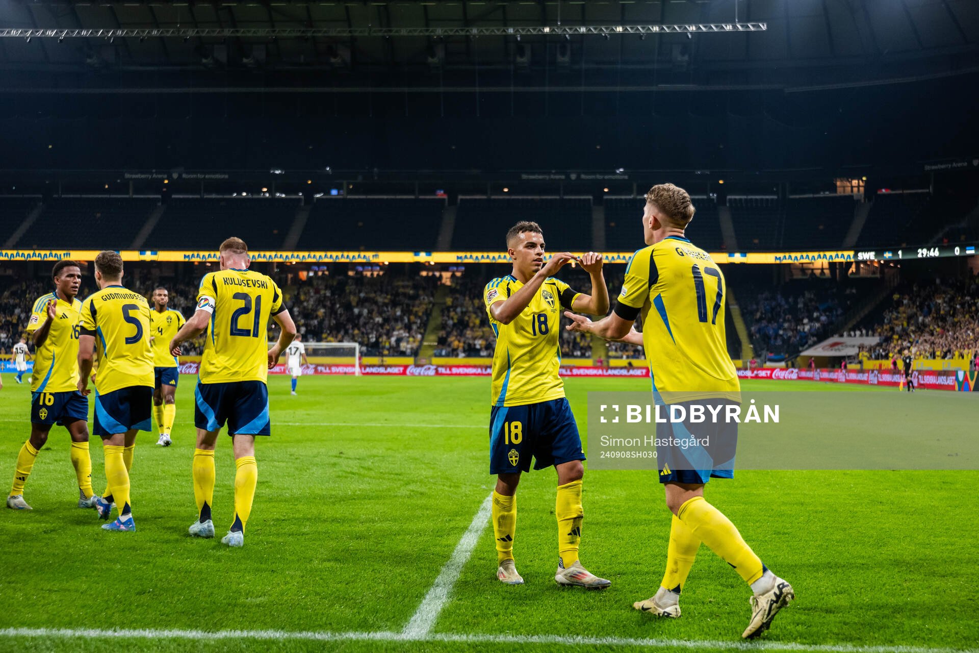 Yasin Ayari celebrates with Viktor Gyökeres of Sweden who