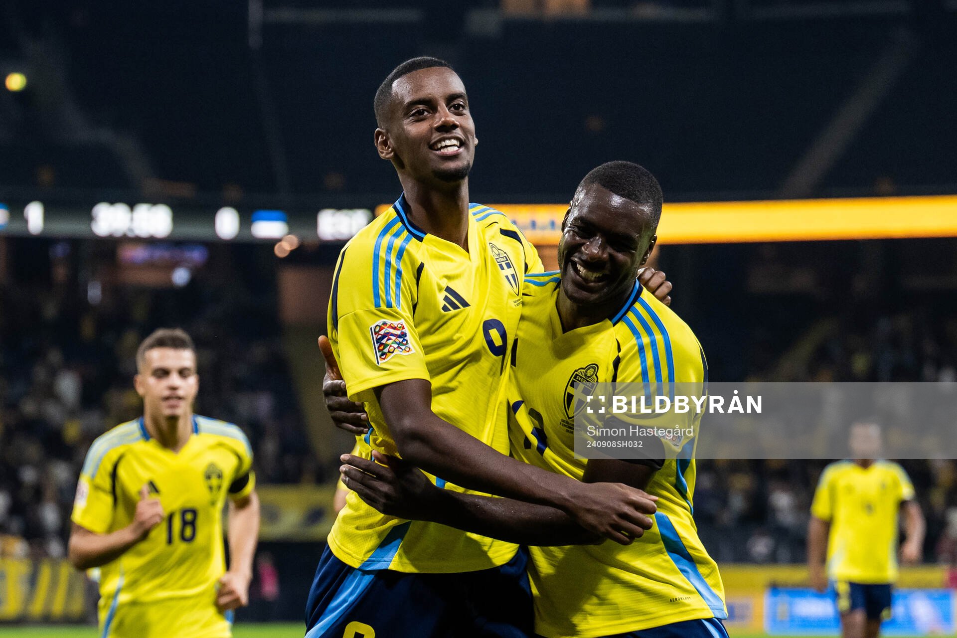 Alexander Isak scored 2-0 and celebrates with Ken Sema of