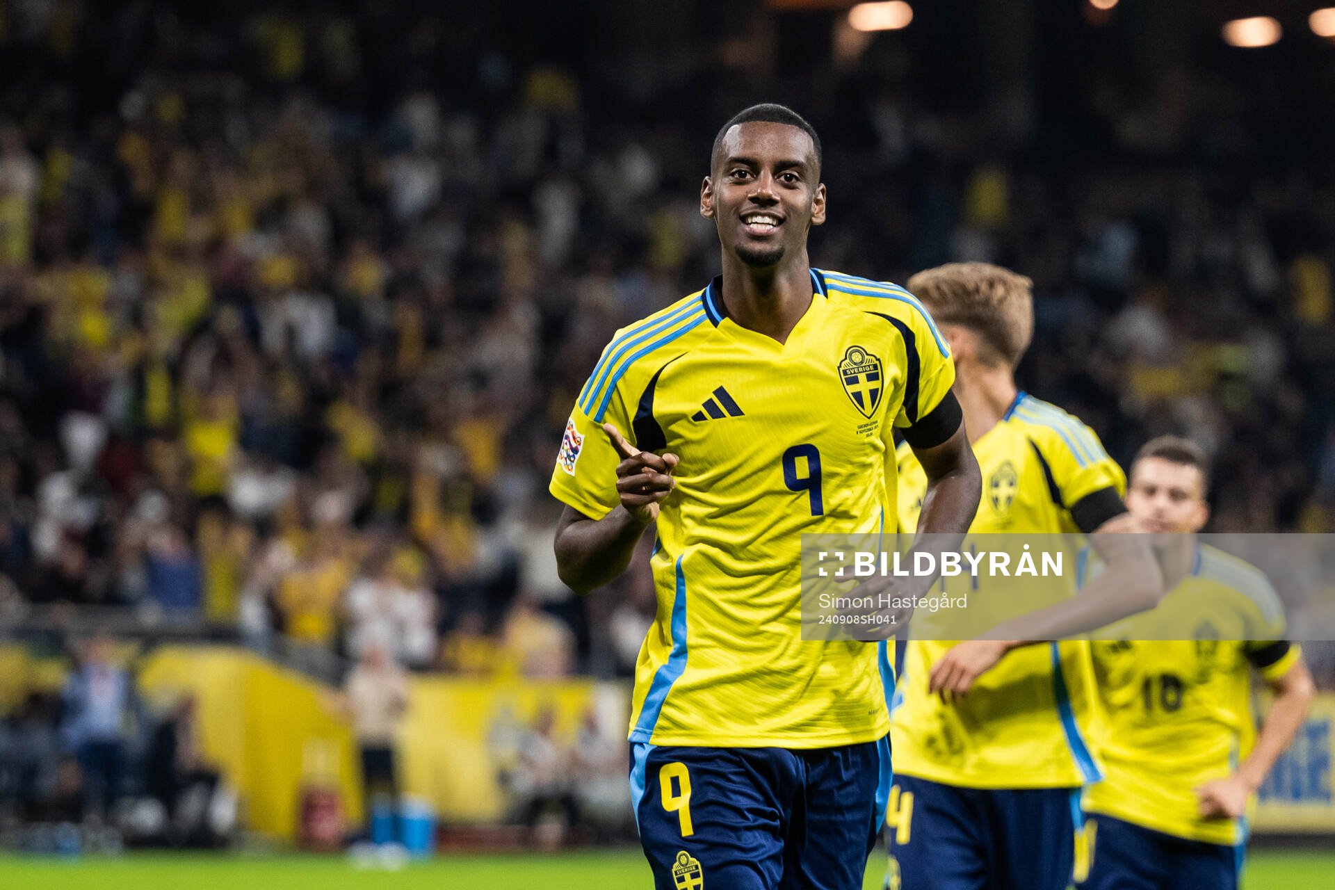 Alexander Isak of Sweden celebrates