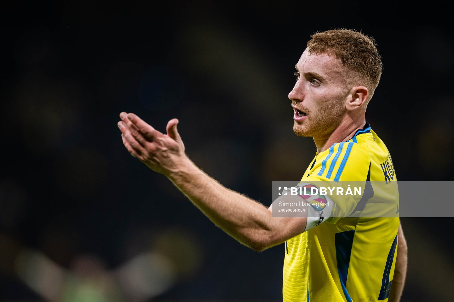 Dejan Kulusevski of Sweden reacts