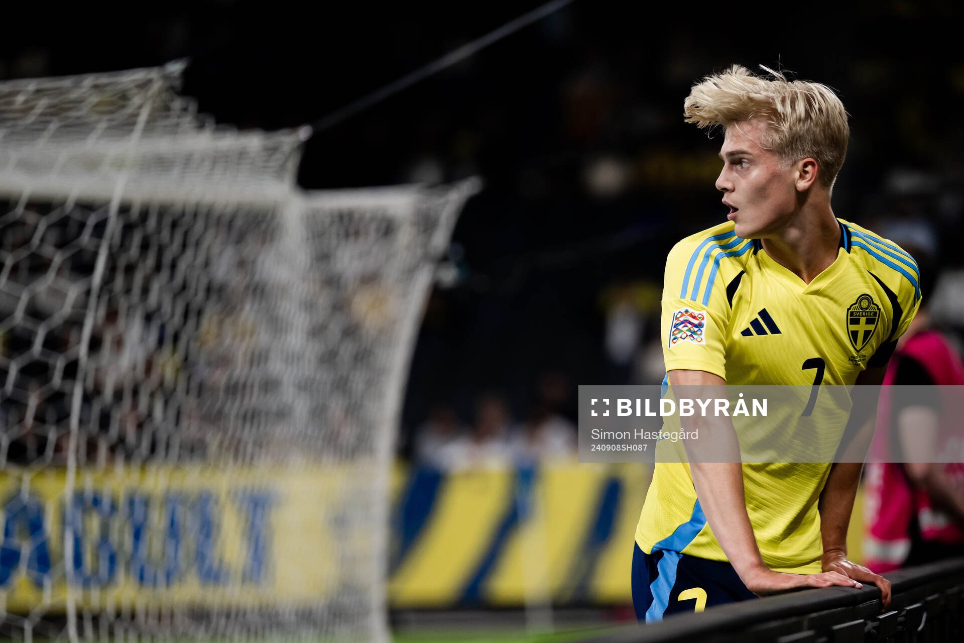 Lucas Bergvall of Sweden