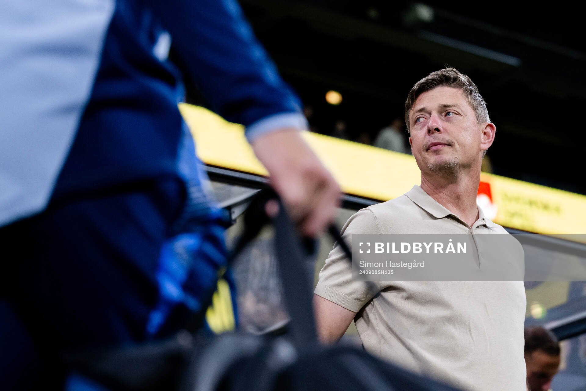 Head coach Jon Dahl Tomasson of Sweden