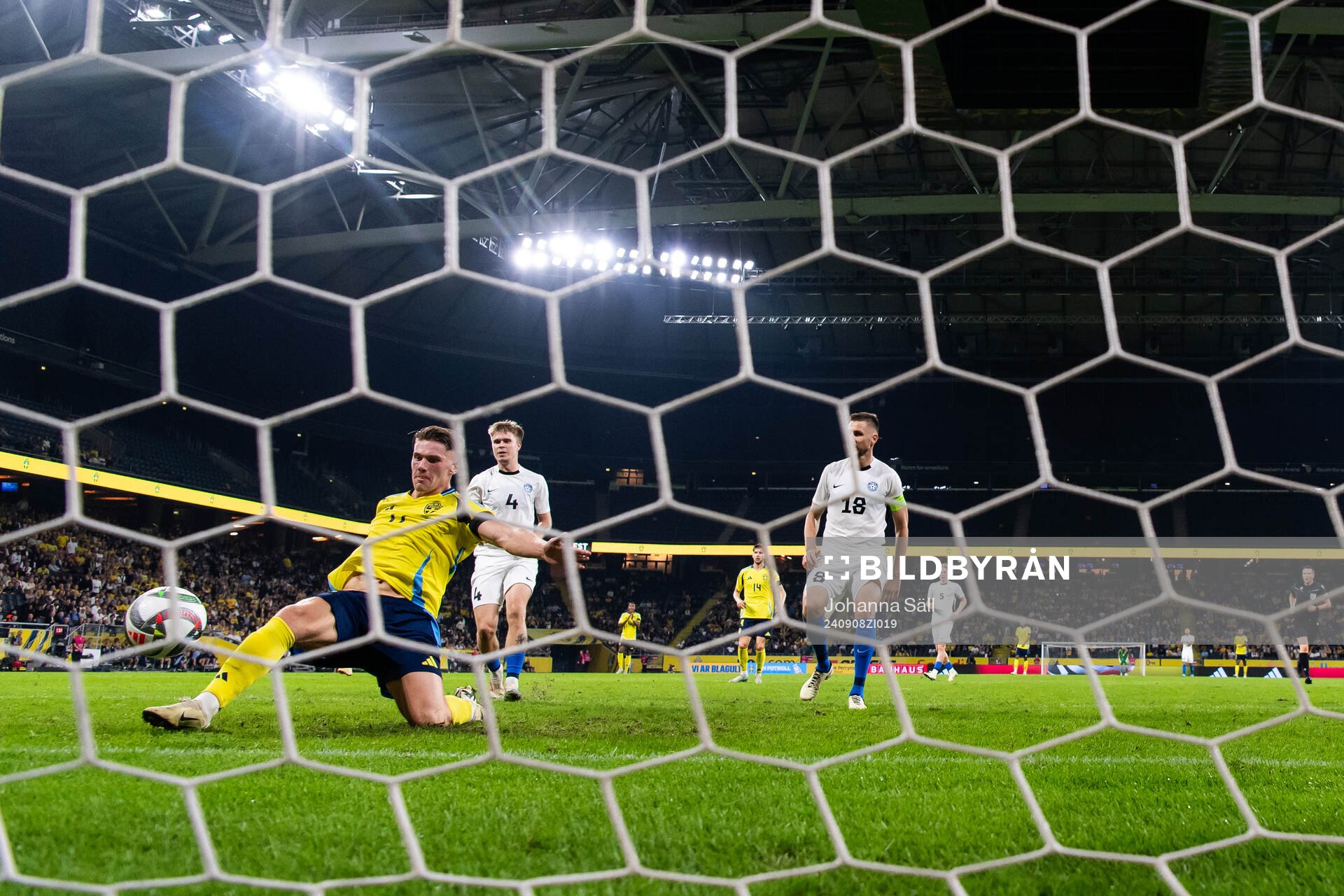 Viktor Gyökeres of Sweden scored 3-0