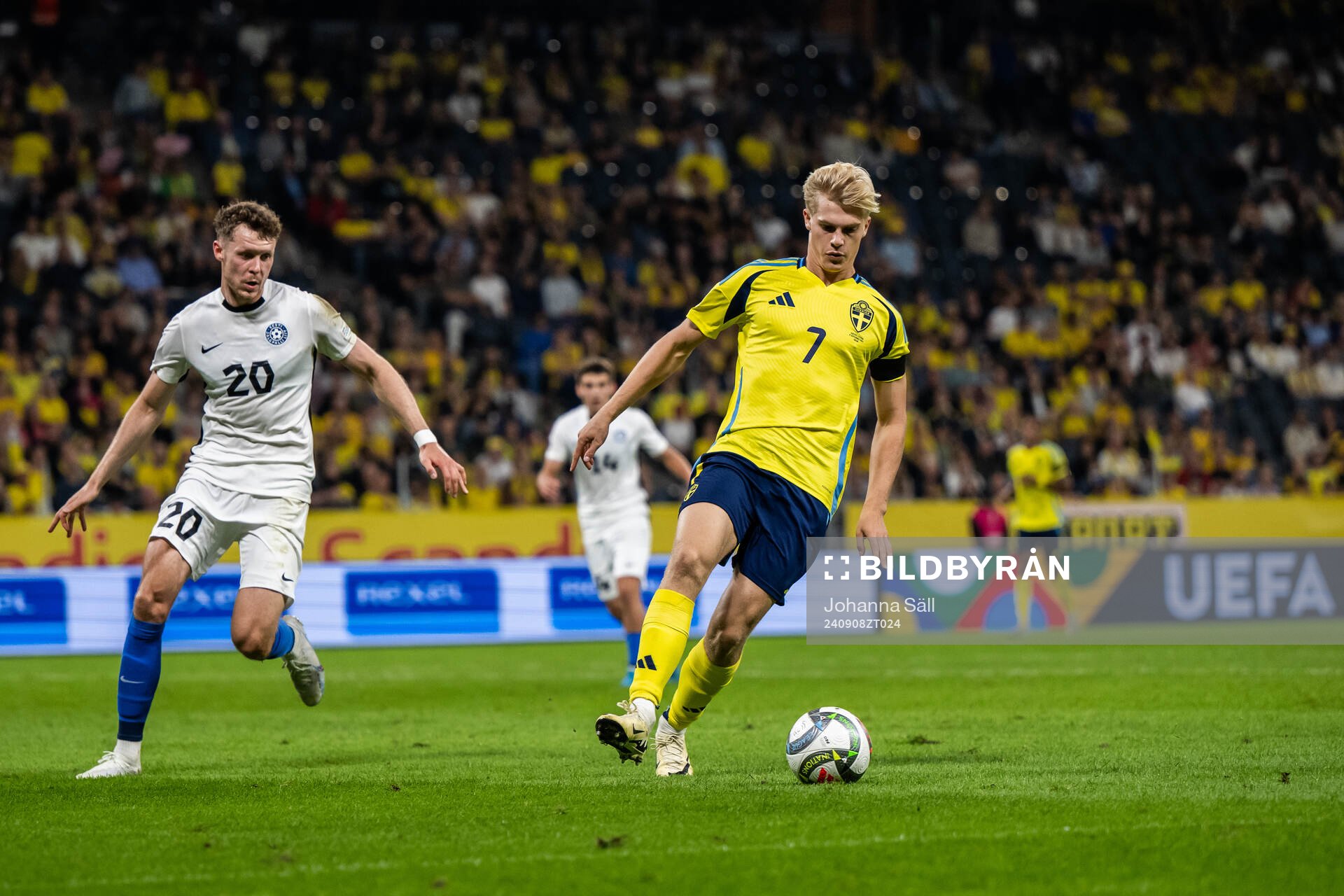 Markus Poom of Estonia and Lucas Bergvall of Sweden