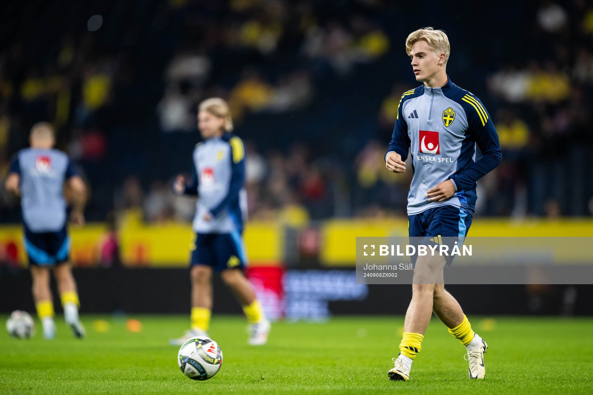 Lucas Bergvall of Sweden