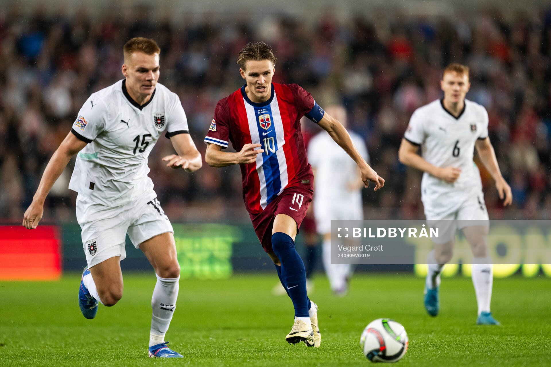 Philipp Lienhart of Austria and Martin Ødegaard of Norway