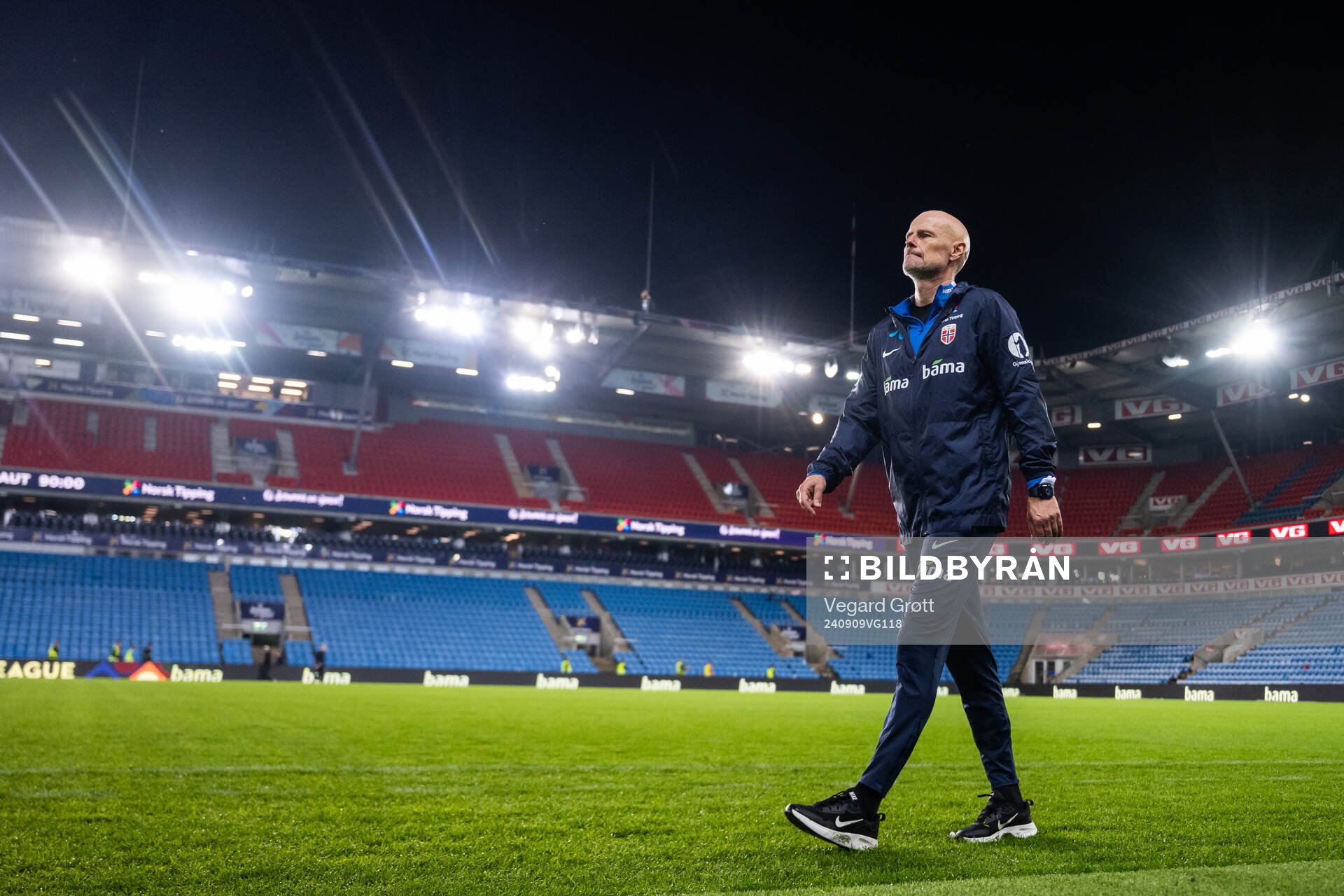 Head coach Ståle Solbakken of Norway