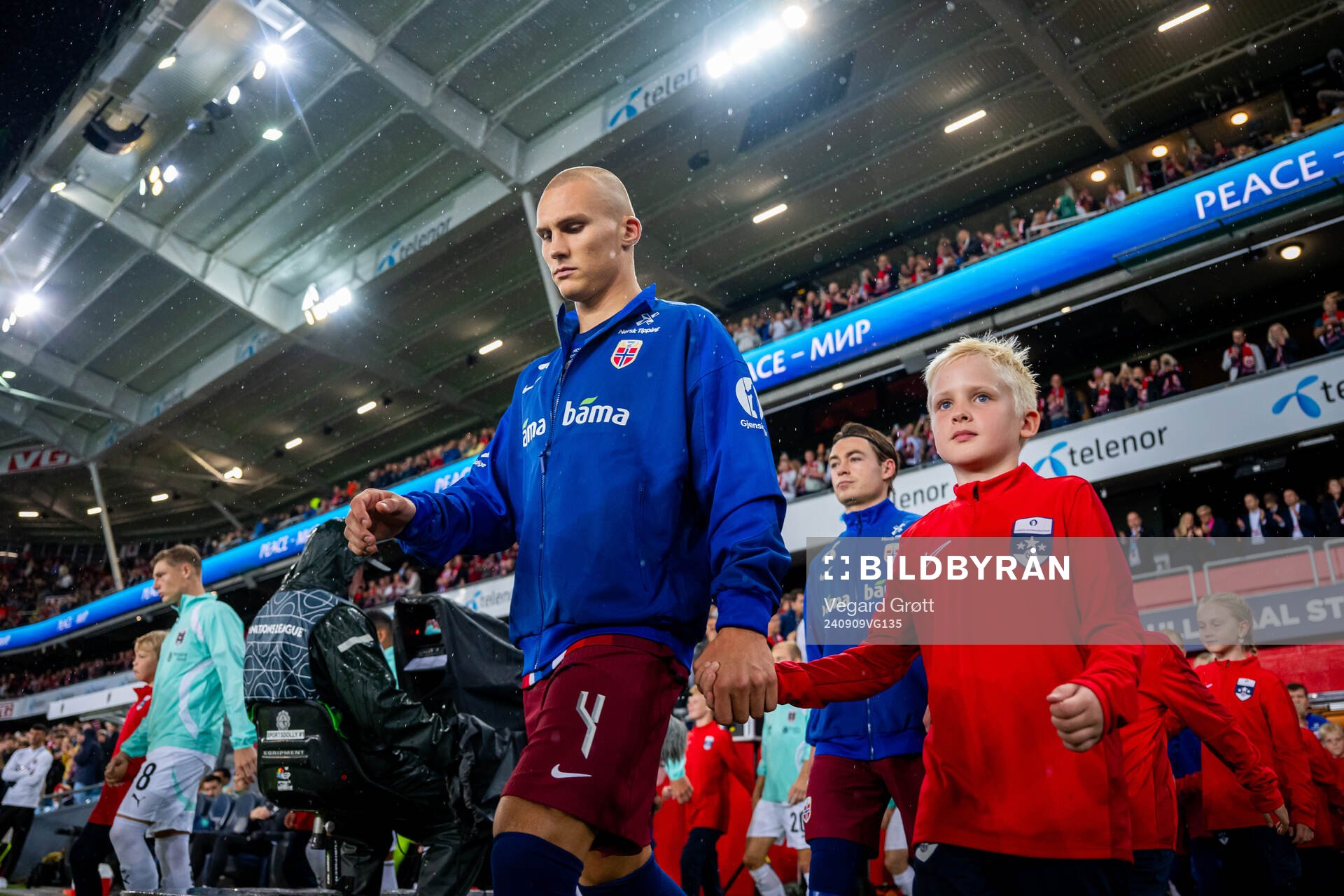 Leo Skiri Østigård of Norway enters the pitch