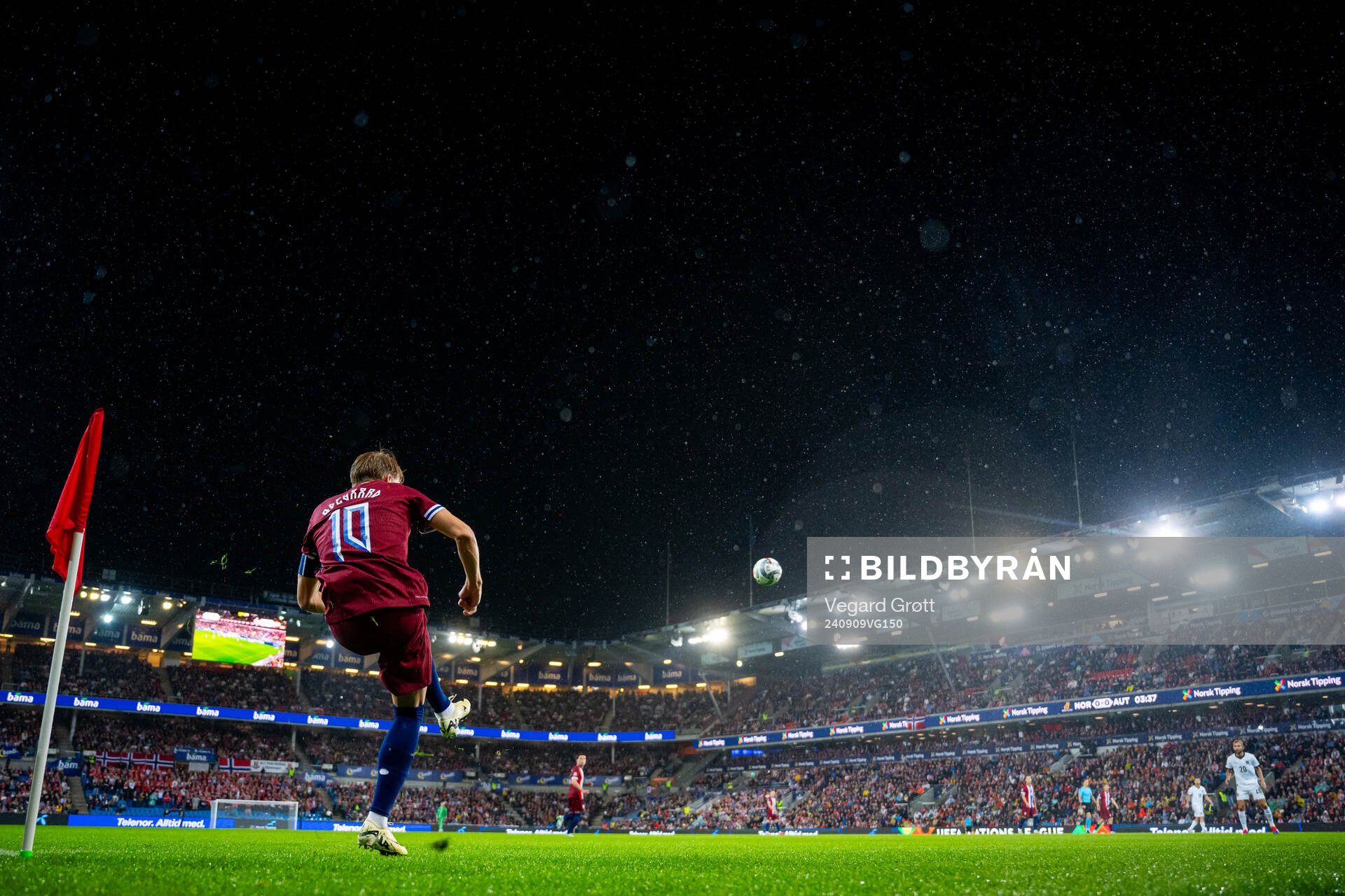 Martin Ødegaard of Norway takes a corner kick