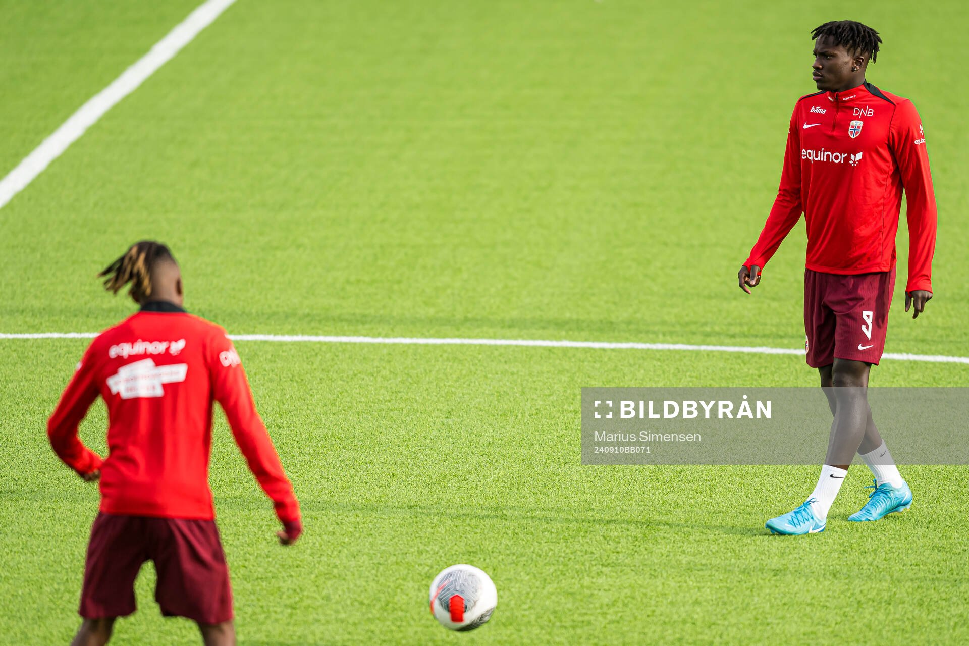 Seedyahmed Tijan Jatta of Norway warms up