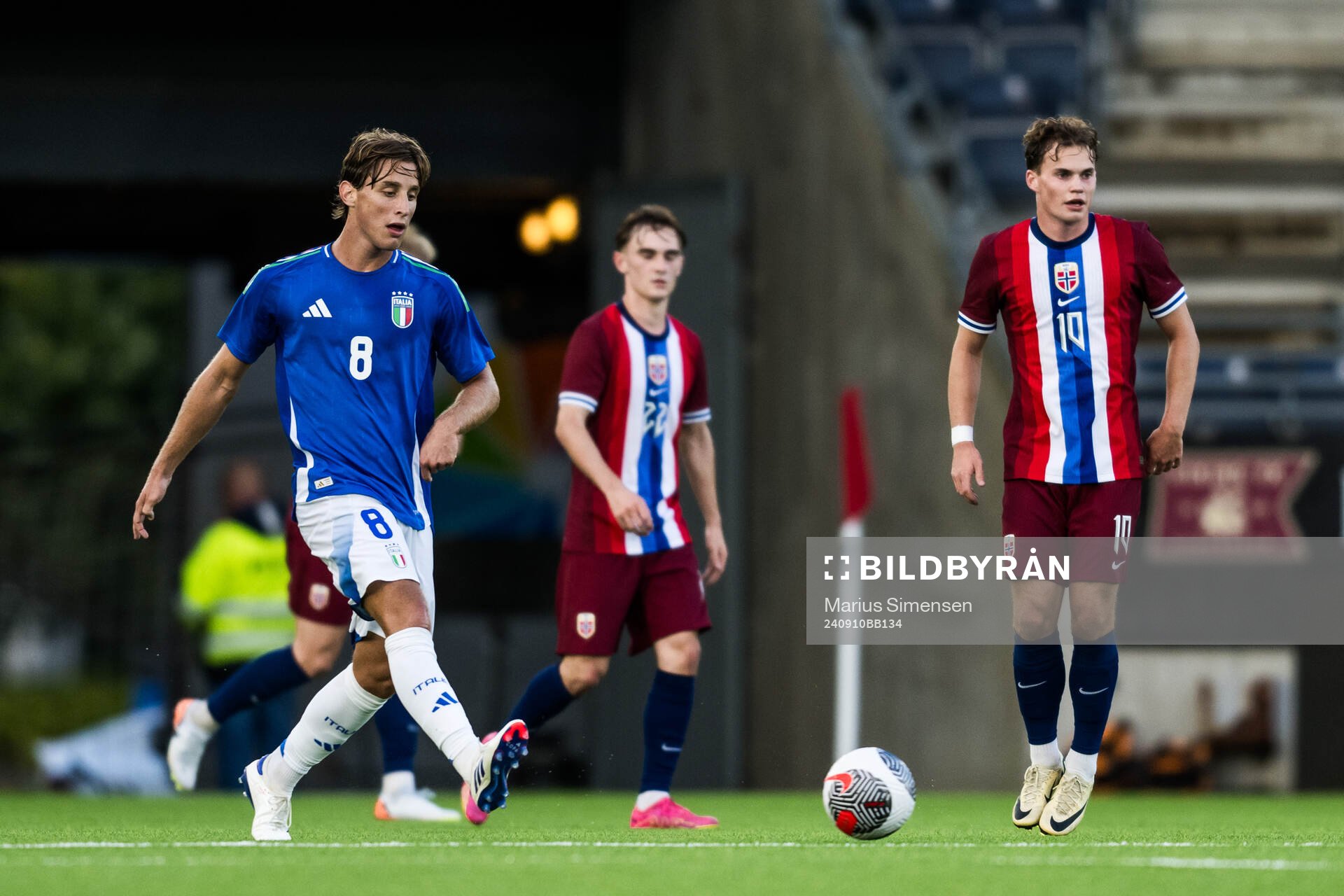 Edoardo Bove of Italy and Kristian Fredrik Malt Arnstad of