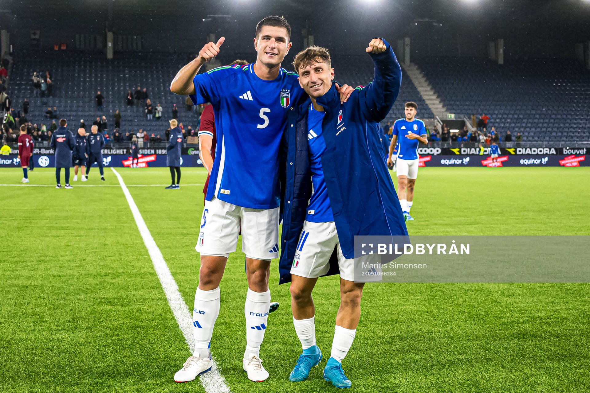 Lorenzo Pirola and Tommaso Baldanzi of Italy celebrates