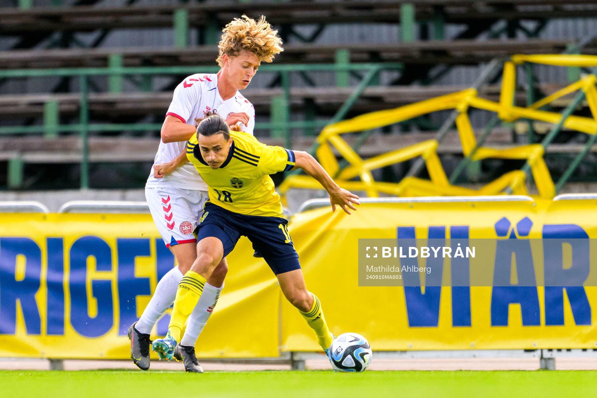 Amin Boudri of Sweden and Andreas Nibe of Denmark during the U20 football match between Sweden and Denmark on September 10, 2024 in Hässleholm.