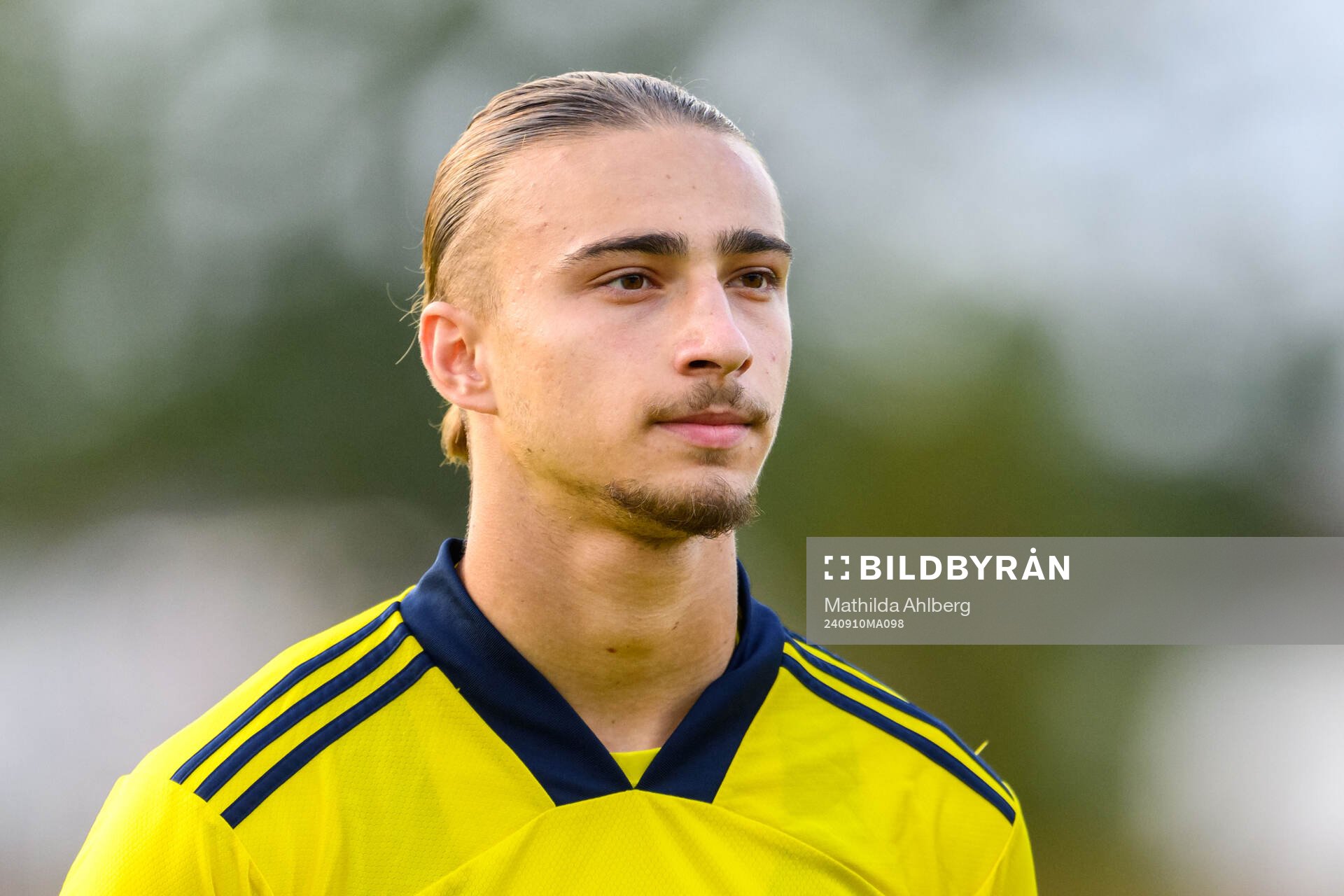 Elison Makolli of Sweden