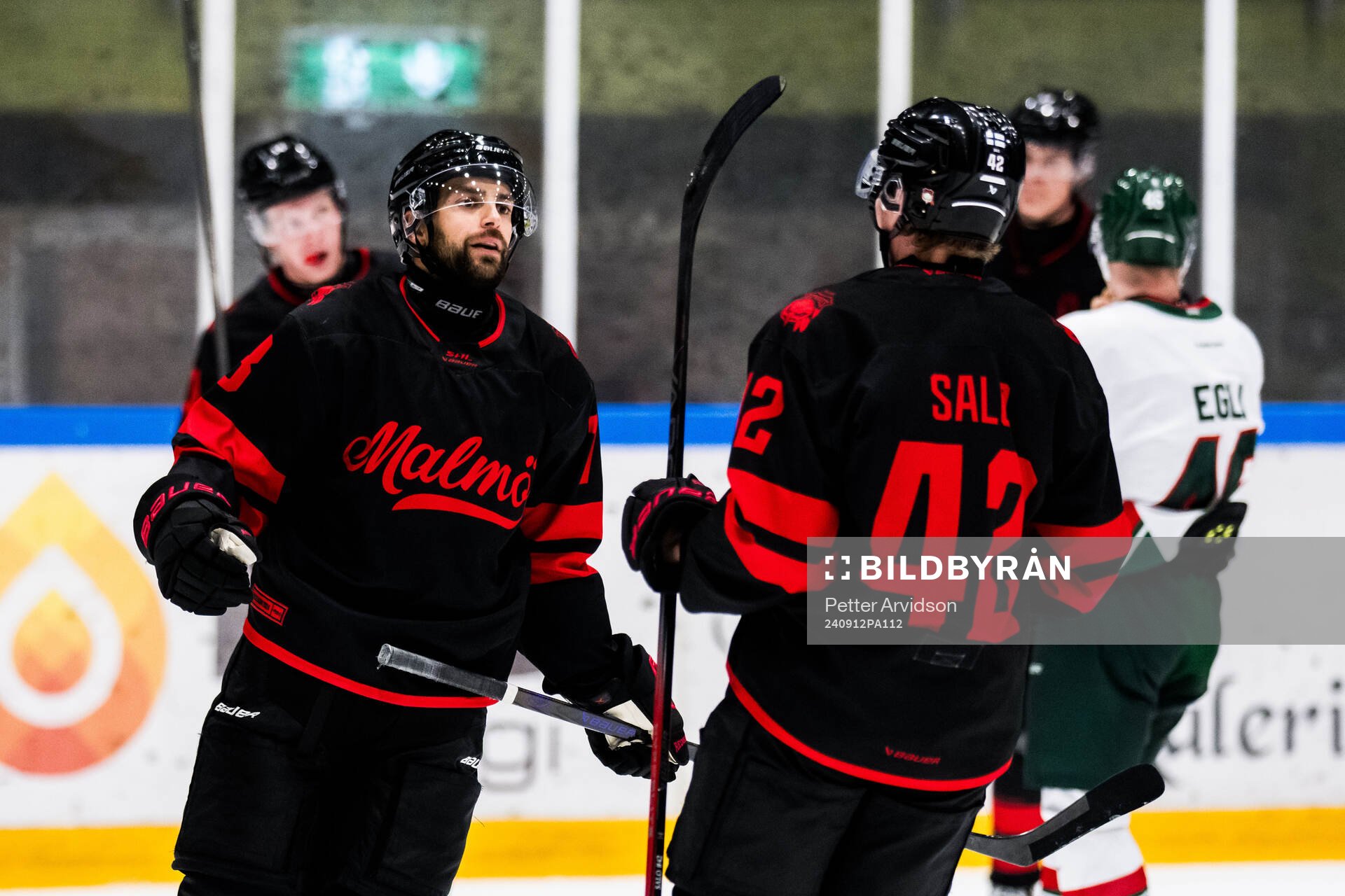 Malmö Redhawks Robin Hanzl jublar
