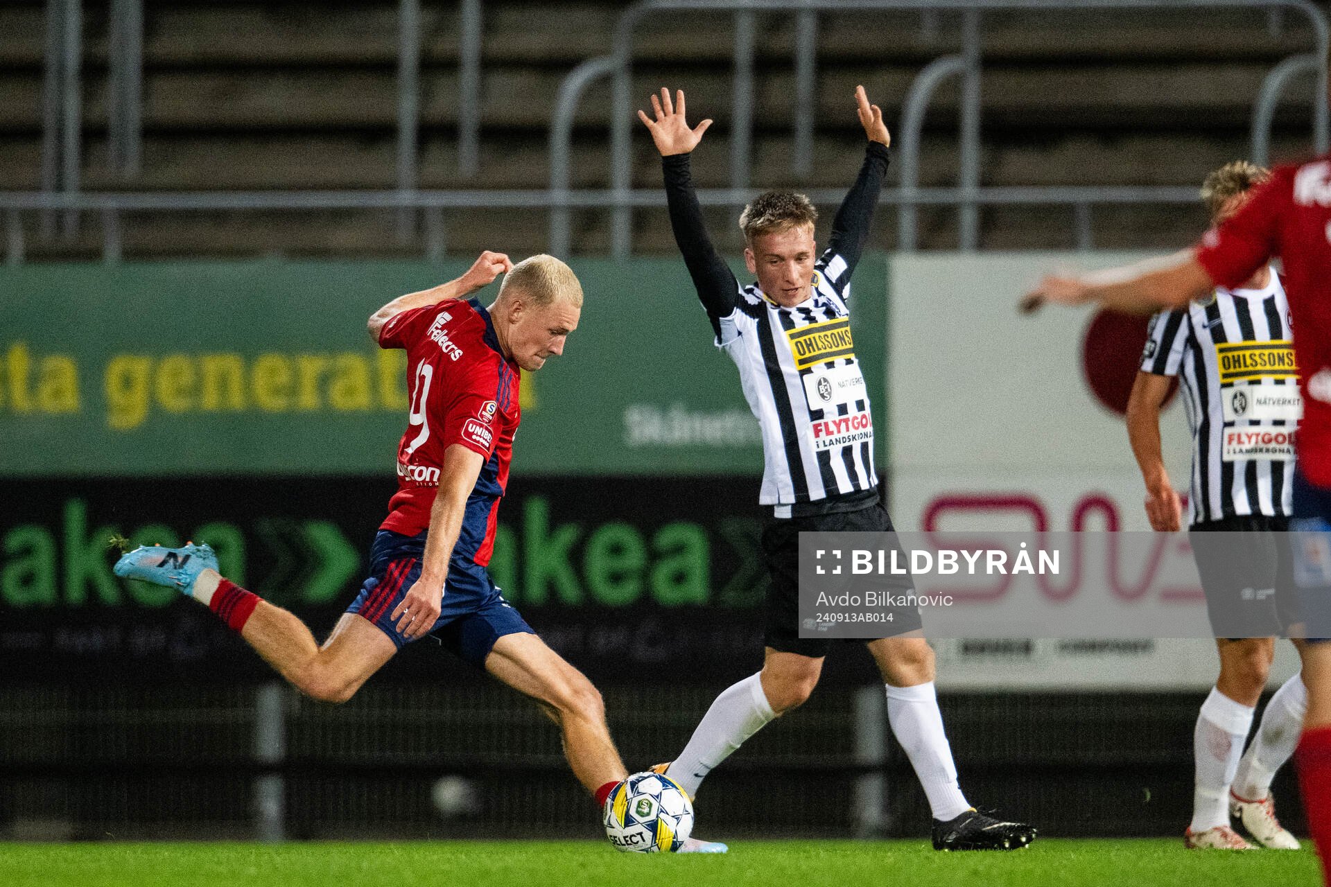 Östers Adam Bergmark Wiberg sista matchens skott