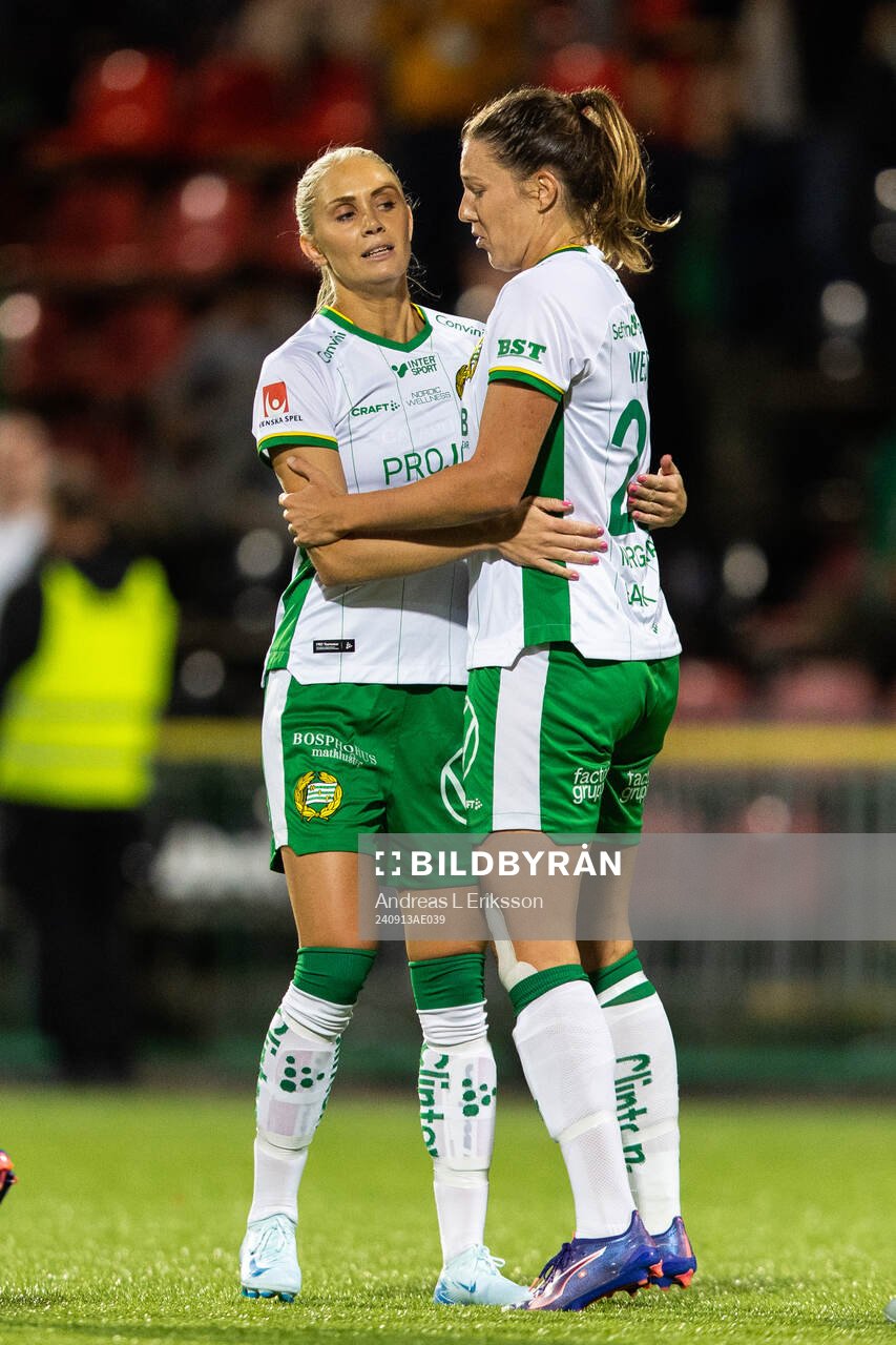 Hammarbys Alice Carlsson jublar