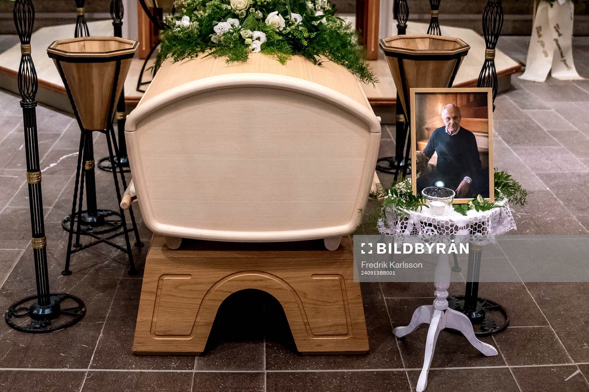 The coffin in Fryksände church ahead of the funeral of Sven-Göran Eriksson on September 13, 2024 in Torsby. 