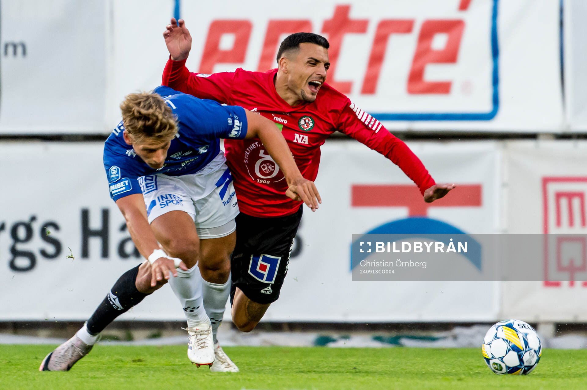 Trelleborgs Tobias Karlsson och Örebros Ahmed Yasin