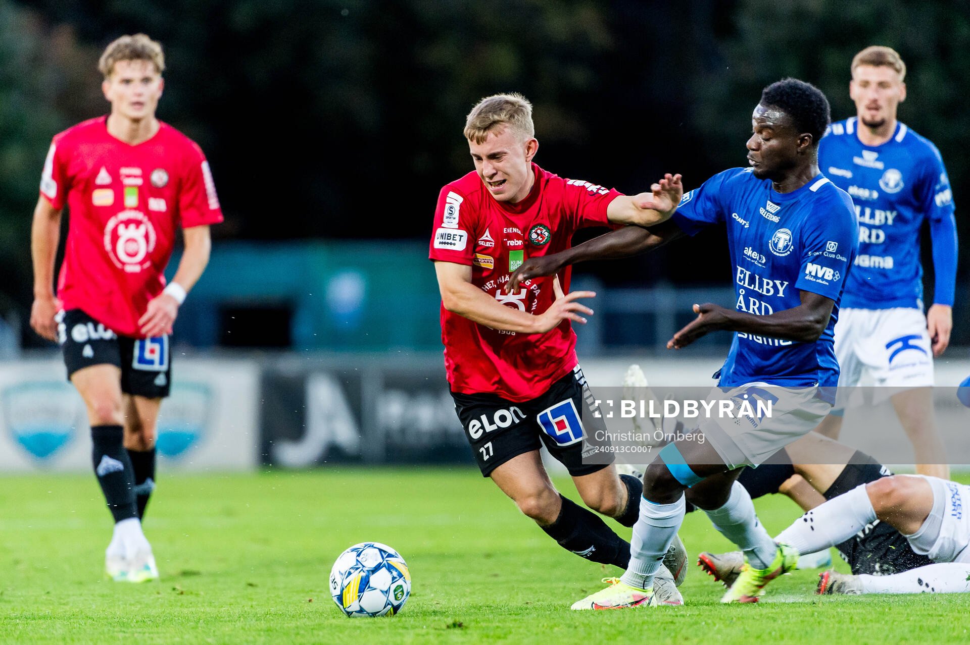 Örebros Valgeir Valgeirsson och Trelleborgs Samuel Asoma