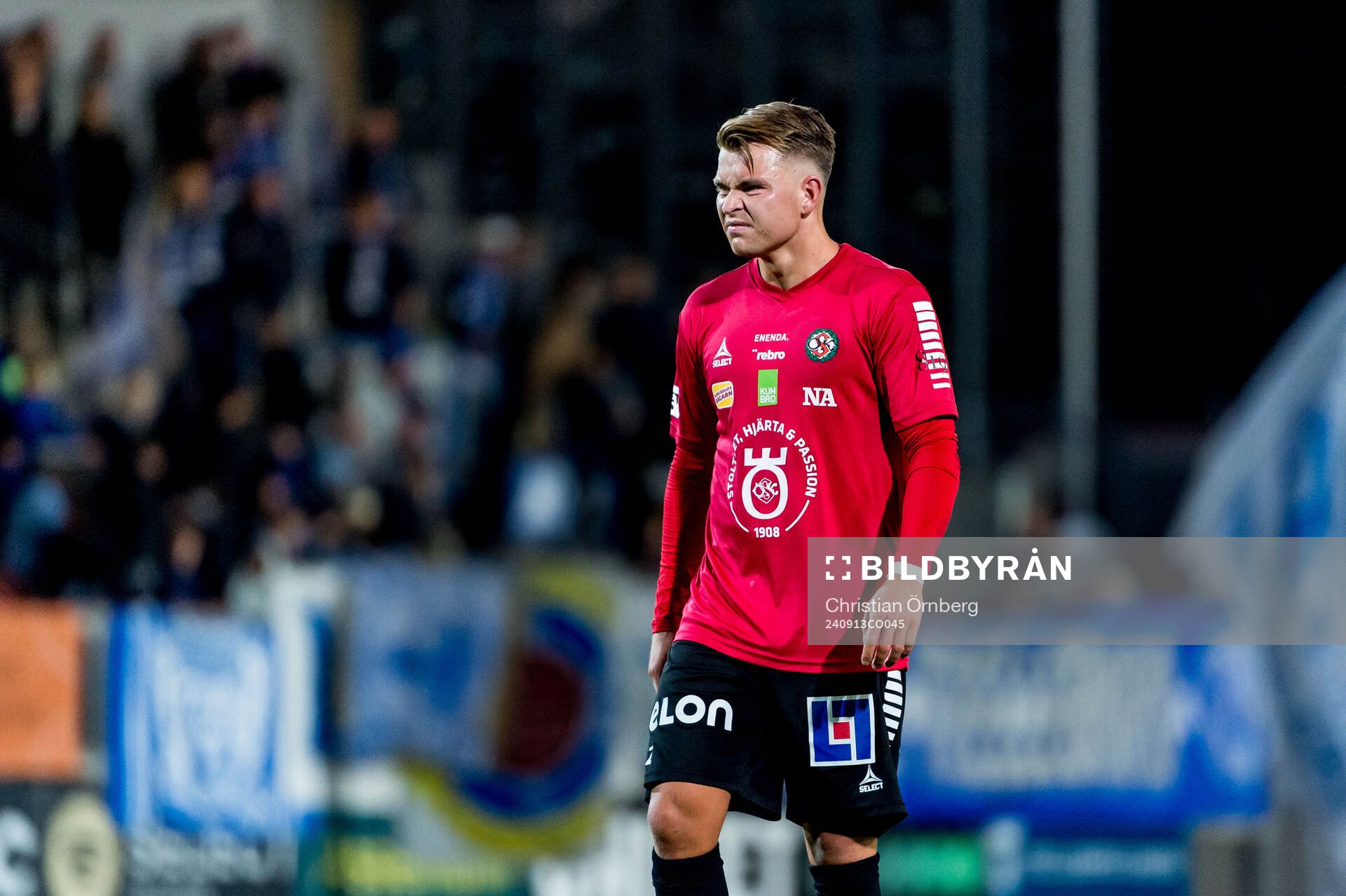 Örebros Tobias Björnstad deppar