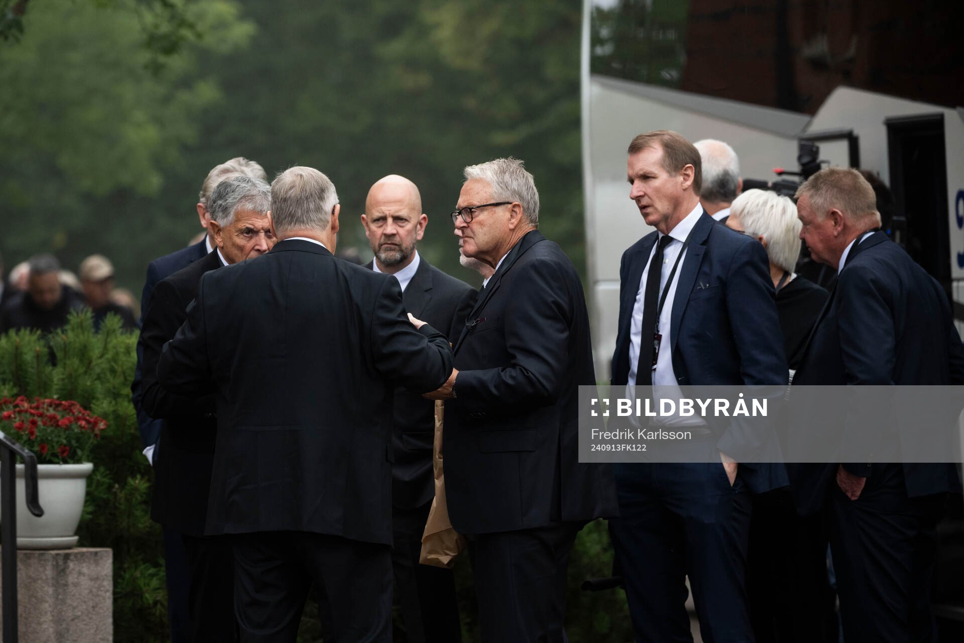 David Dein, former owner of Arsenal (L) and football journalist Henry Winter (R) are seen during the funeral of Sven-Göran Eriksson on September 13, 2024 in Torsby.