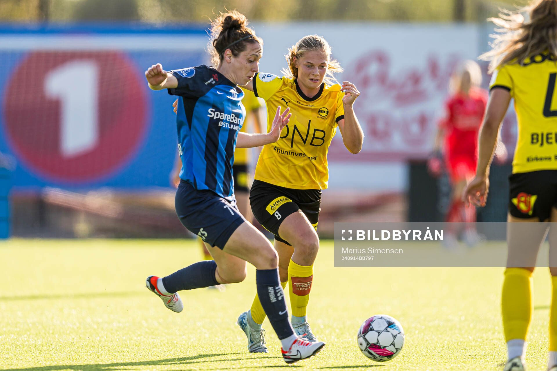 Melissa Linn Berman Bjånesøy of Stabæk and Mille Ivi Christensen of LSK Kvinner during the Toppserien football match between Stabæk and LSK Kvinner on September 14, 2024 in Bekkestua.
