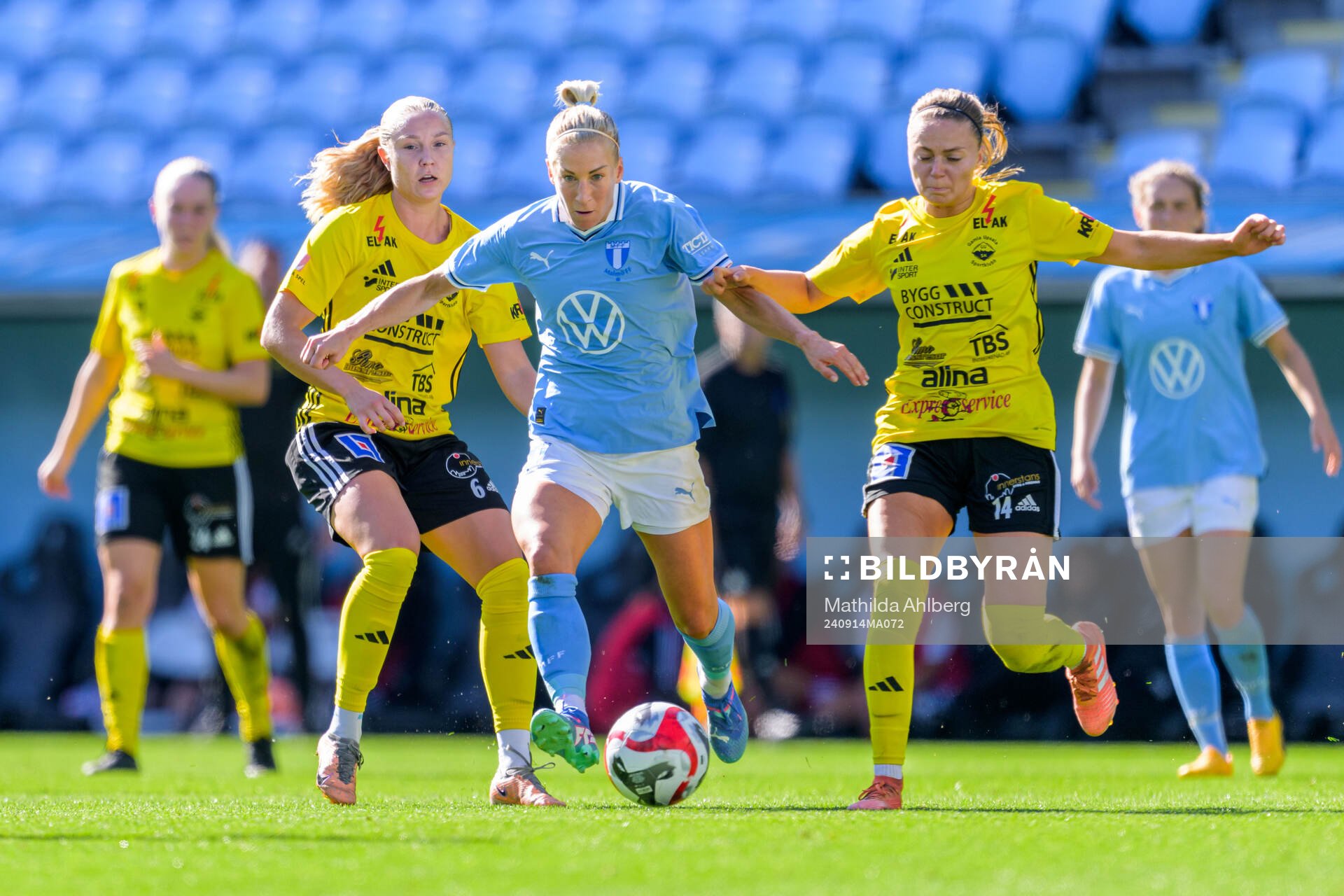 Gamla Upsalas Sofia Paulsson och Ebba Costow och Malmö FFs
