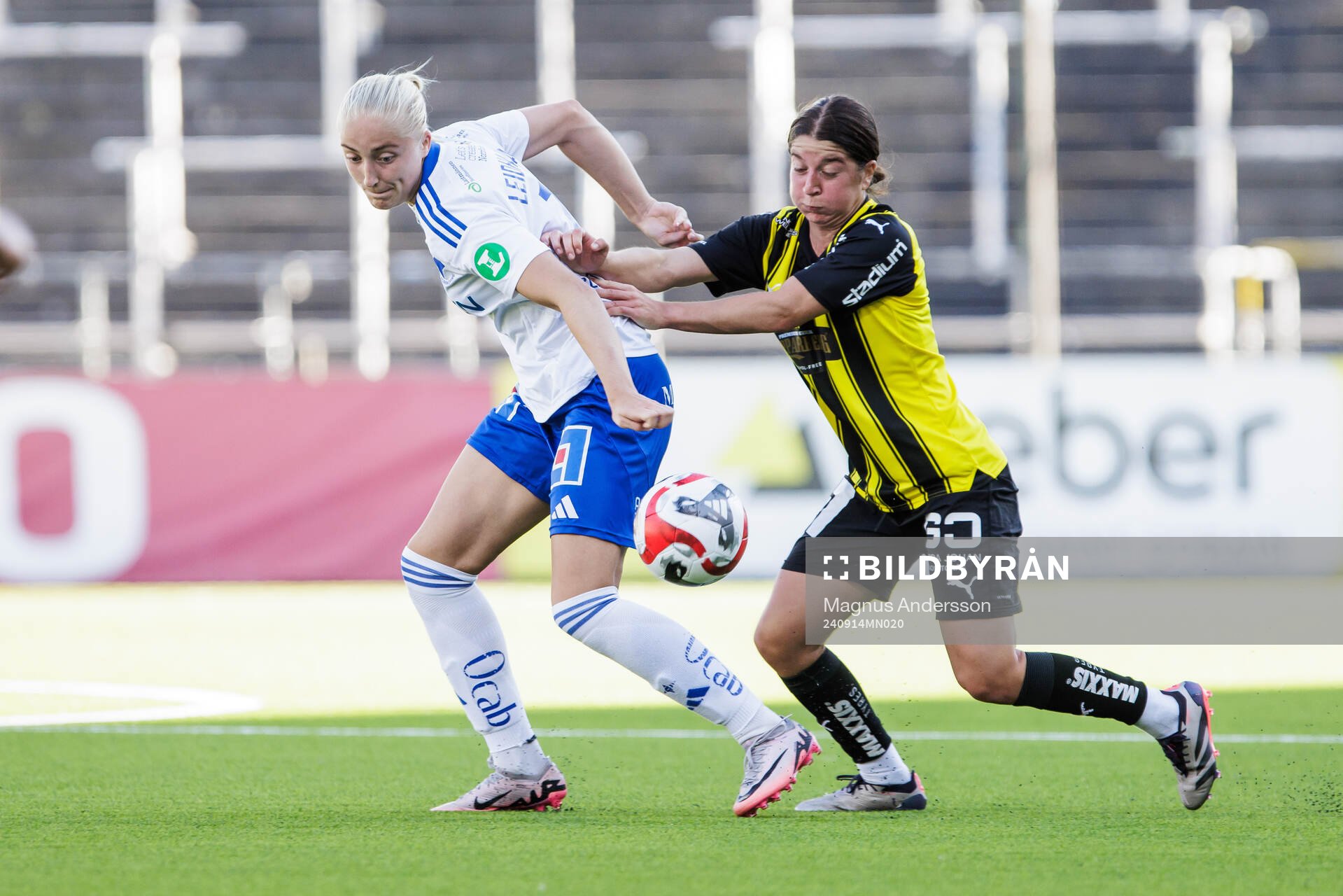 IFK Norrköpings Wilma Leidhammar och Häckens Ruby Grant