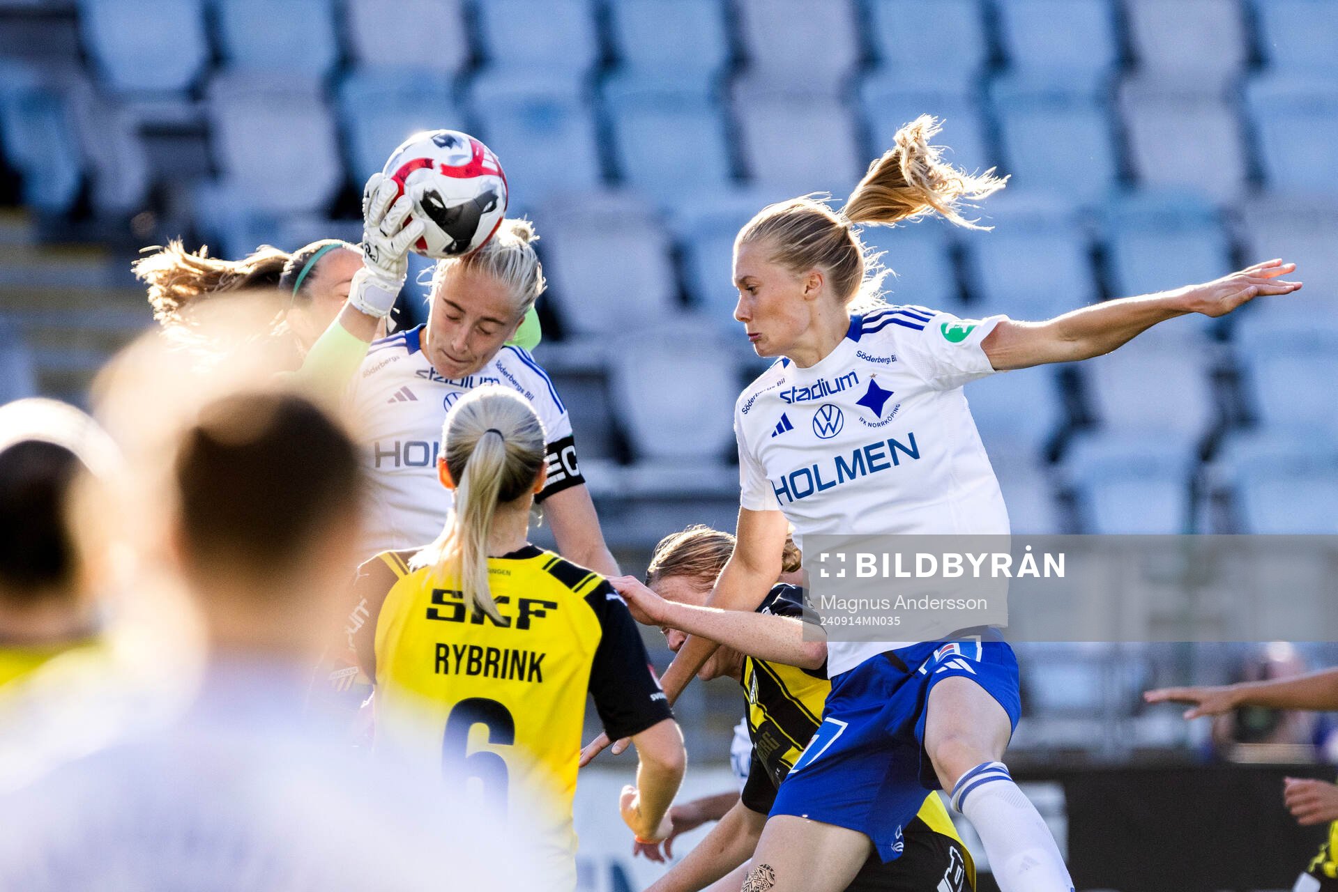 IFK Norrköpings Wilma Leidhammar och Ebba Handfast