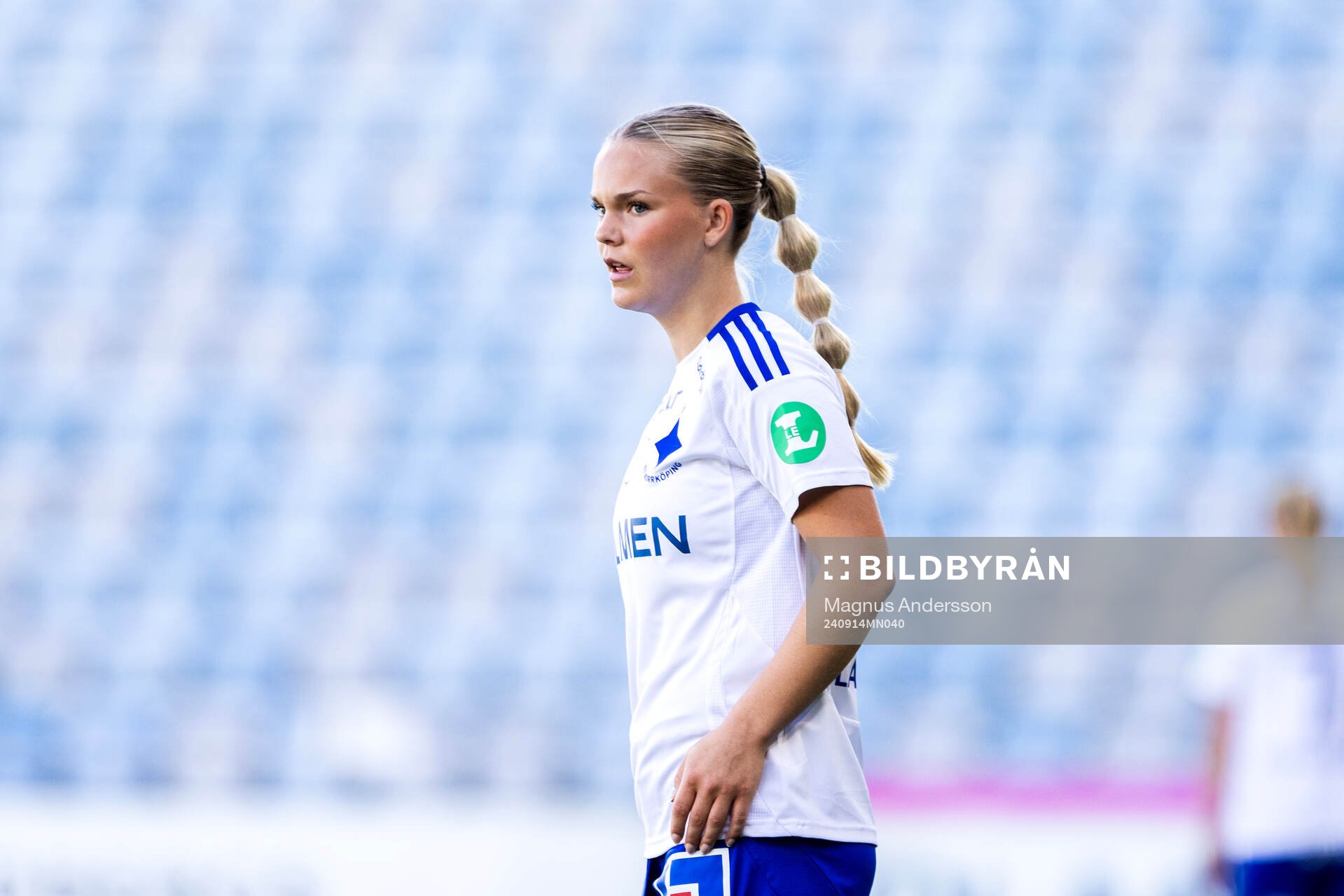 IFK Norrköpings Freja Lindwall under fotbollsmatchen i Damallsvenskan mellan IFK Norrköping och Häcken den 14 september 2024 i Norrköping.