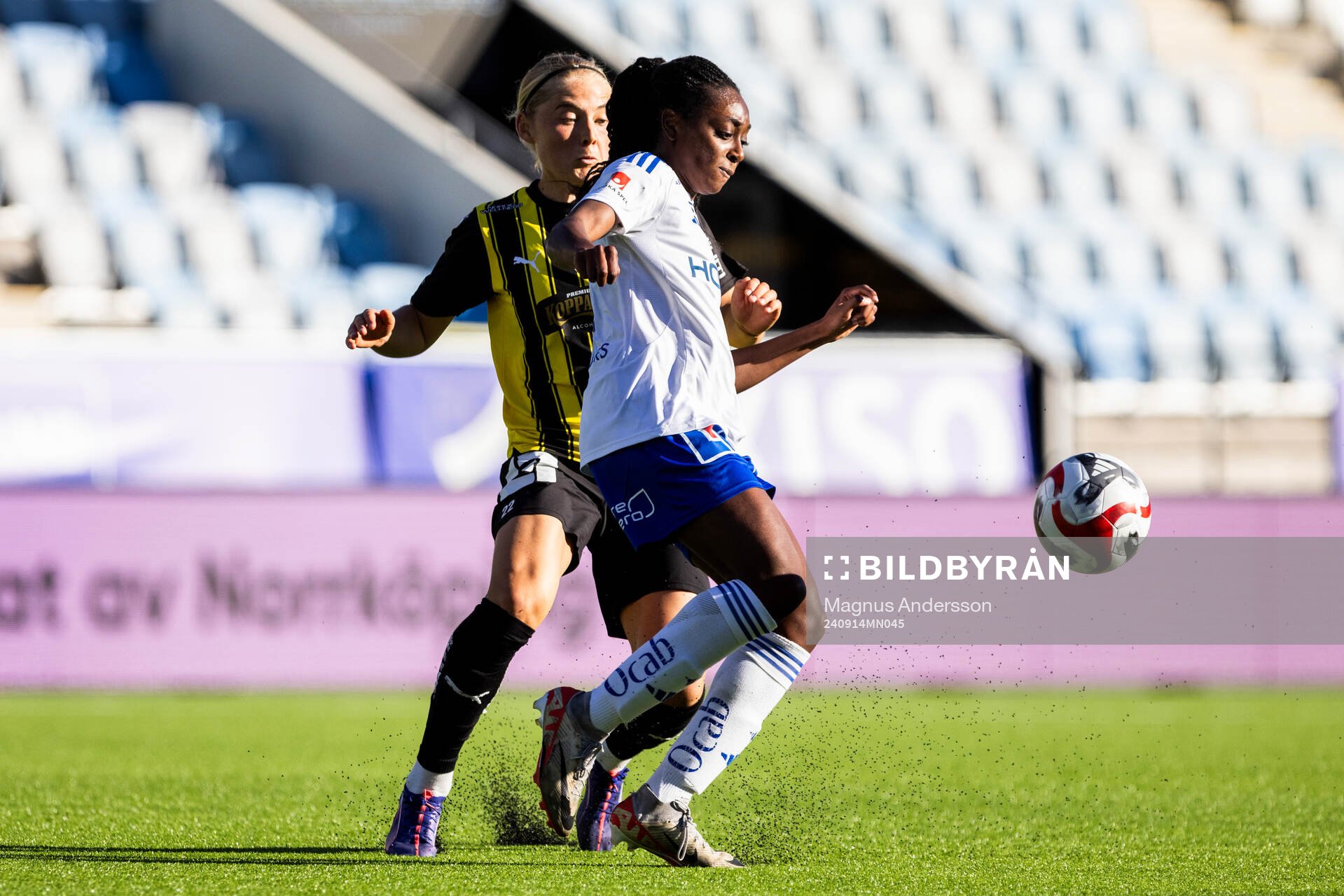 Häckens Paulina Nyström och IFK Norrköpings Maya Aliyah