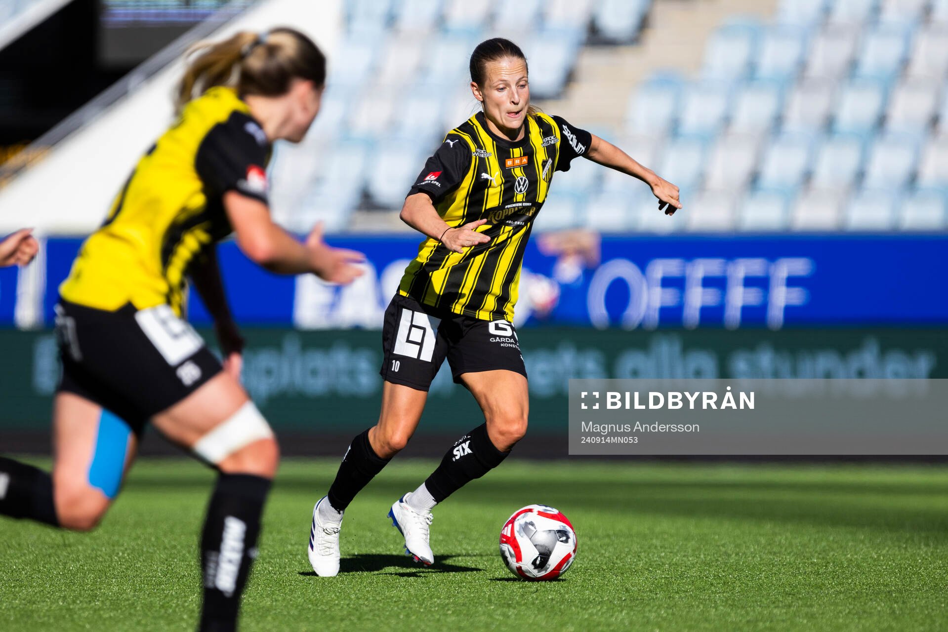 Häckens Anna Anvegård under fotbollsmatchen i Damallsvenskan mellan IFK Norrköping och Häcken den 14 september 2024 i Norrköping.