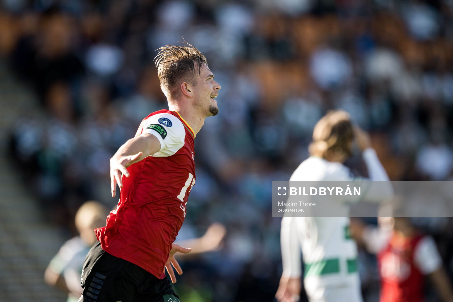 GAISs Alexander Ahl Holmström jublar